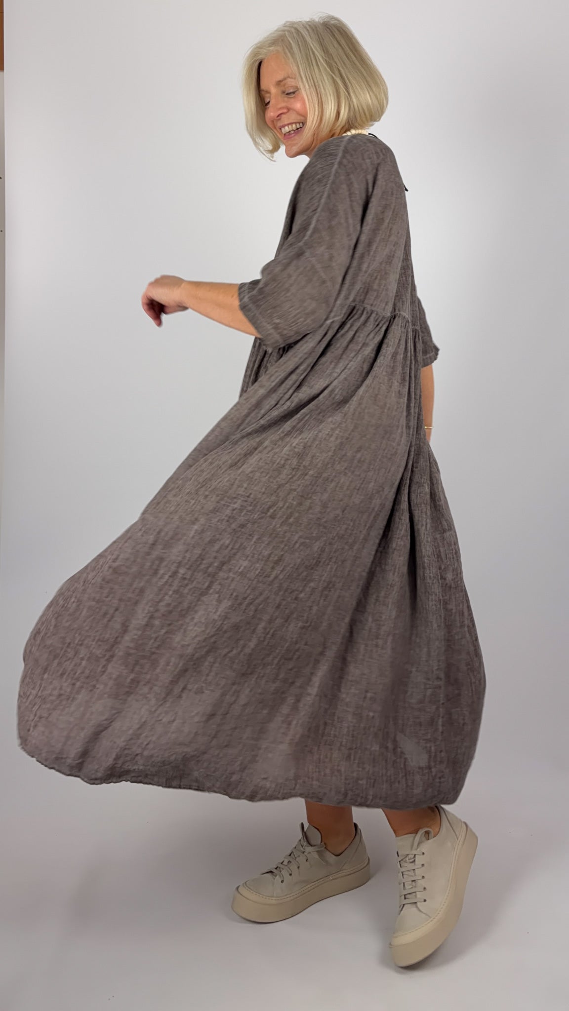 Neirami 230LF Dress Cacao