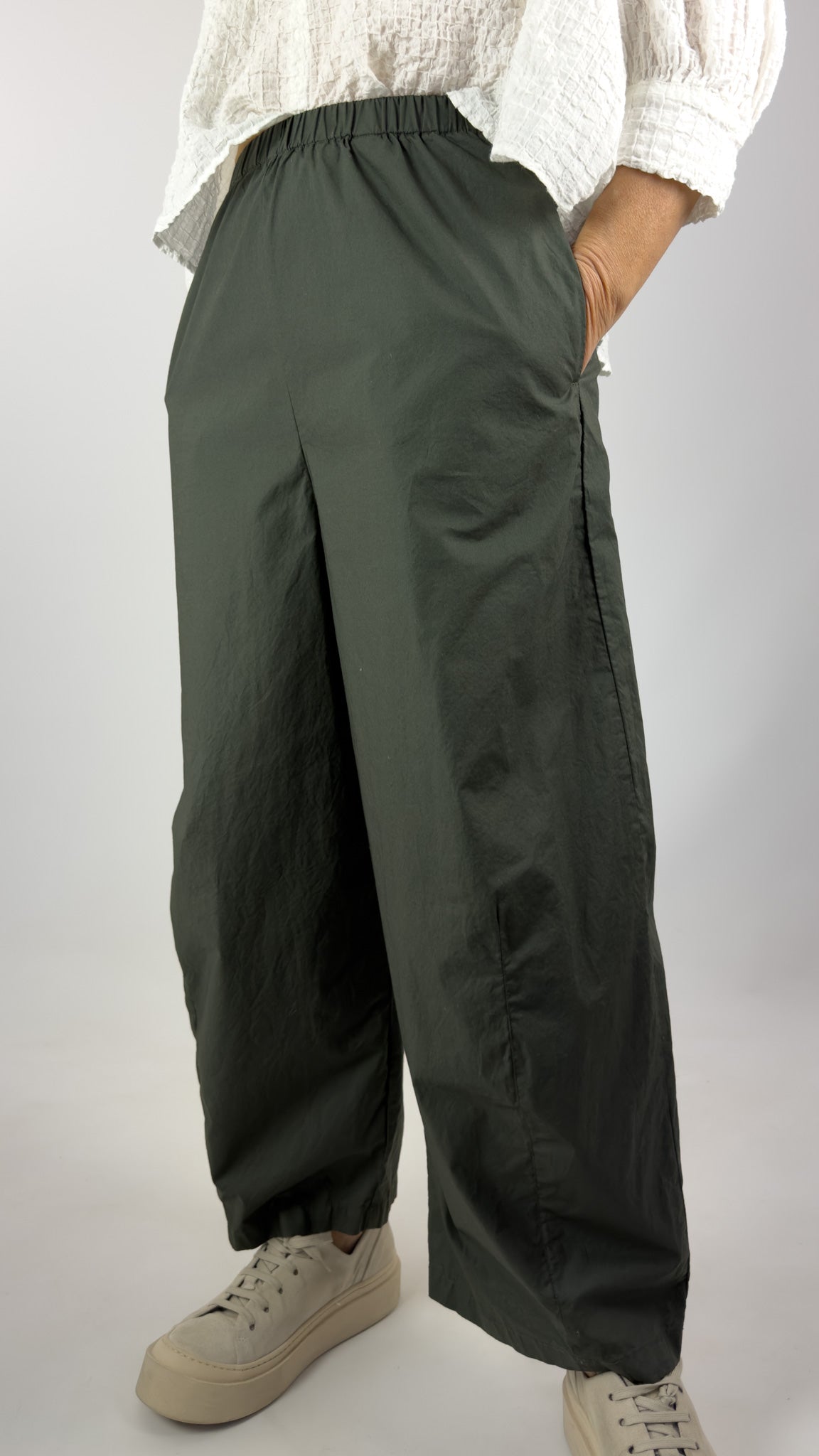 Neirami 008PO Trousers Alloro