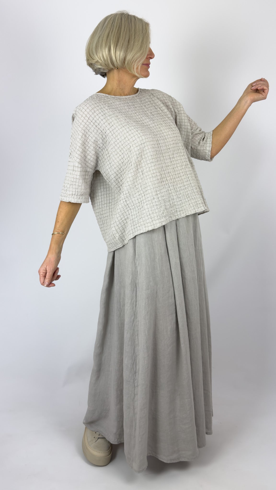 Neirami 102LI Skirt Shell