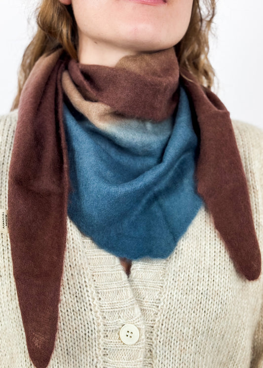 Mirror In The Sky A459 Scarf Toast