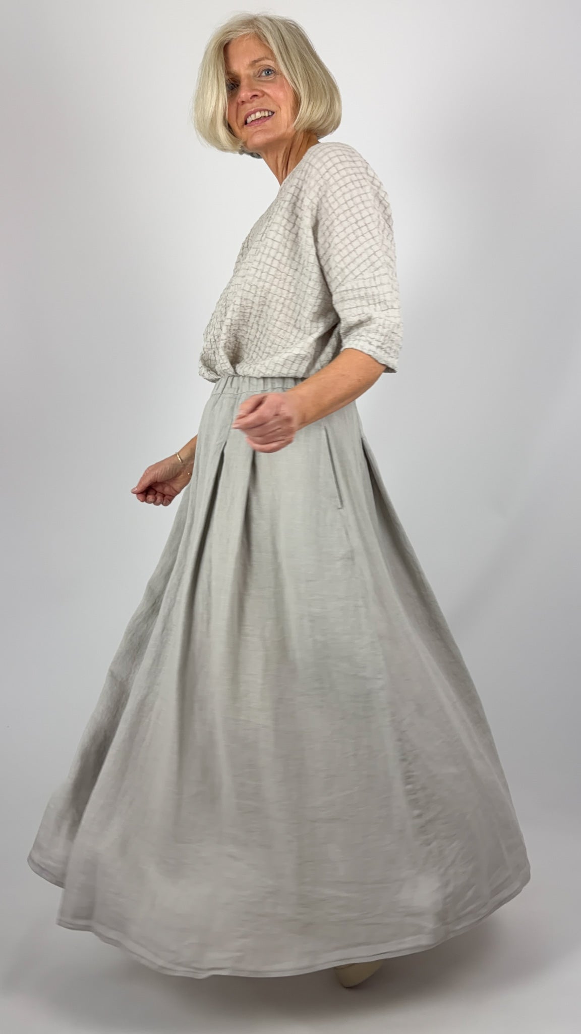 Neirami 102LI Skirt Shell