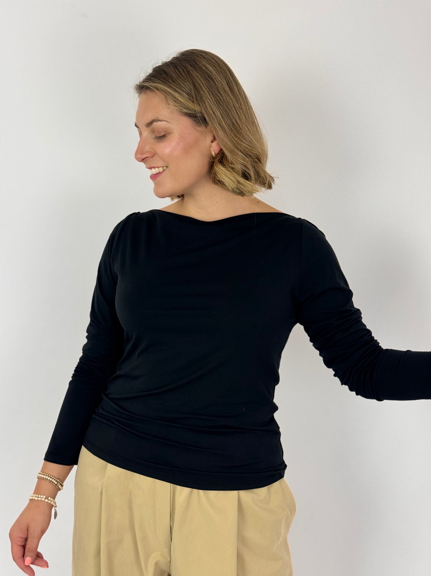 Les Filles d'Ailleurs 849 Top Black
