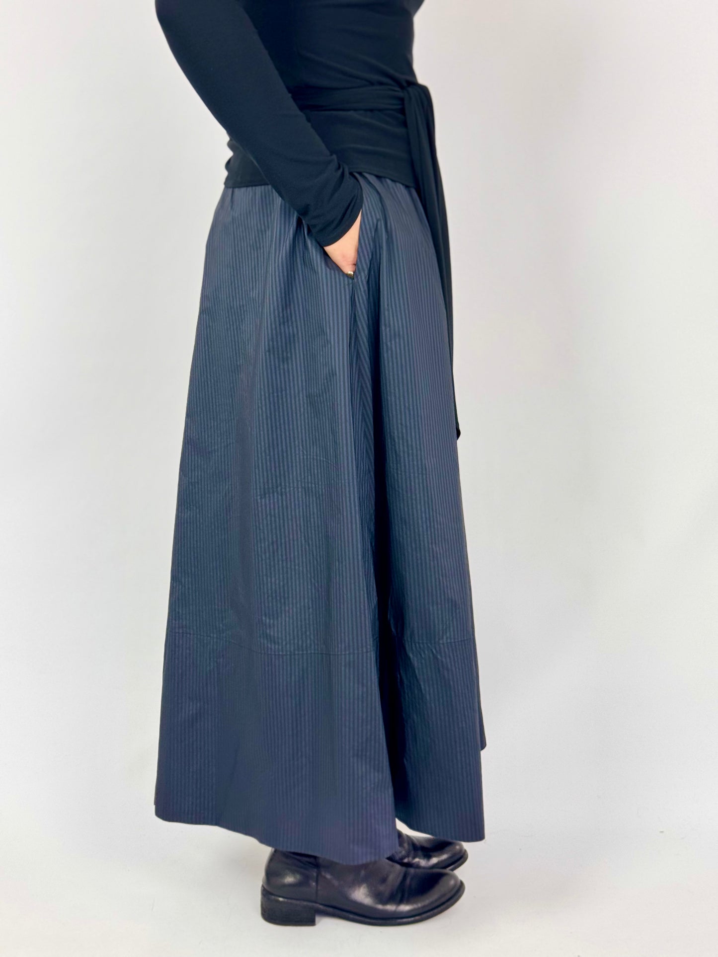 Les Filles d'Ailleurs 627 Skirt Navy Stripes