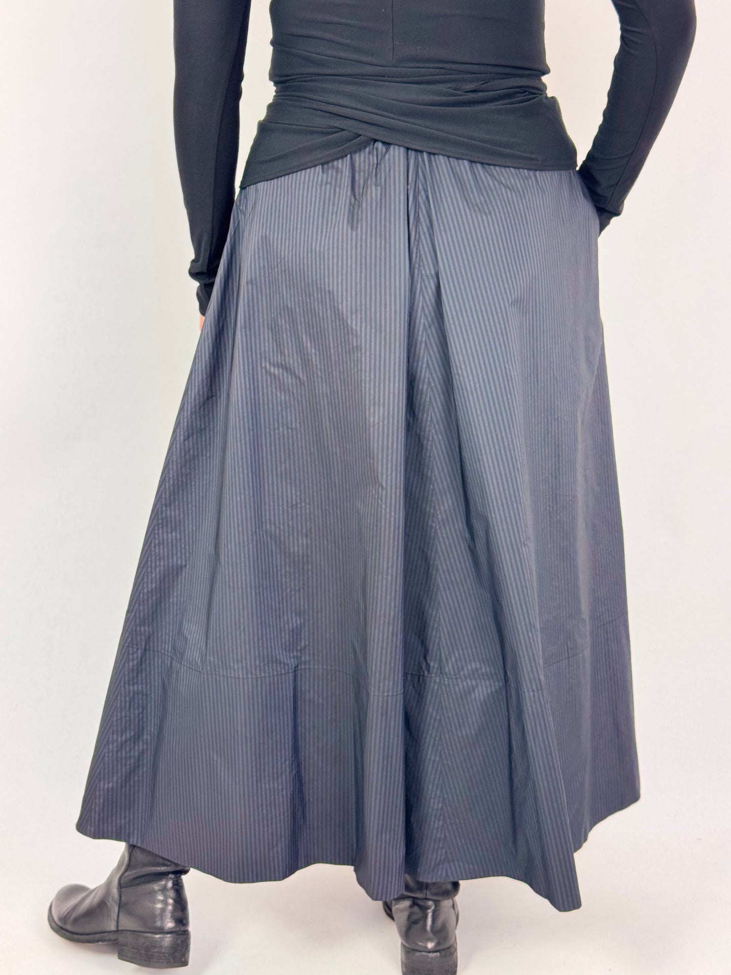 Les Filles d'Ailleurs 627 Skirt Navy Stripes