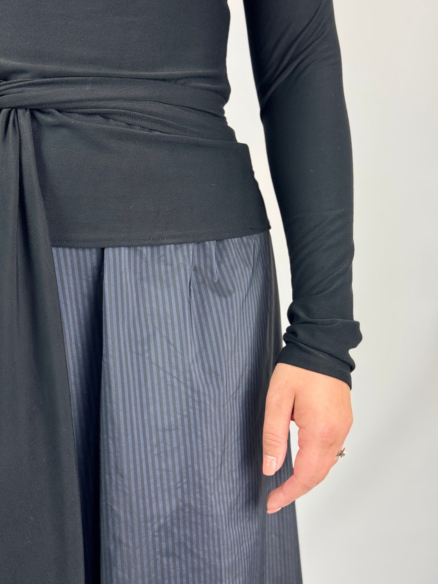 Les Filles d'Ailleurs 627 Skirt Navy Stripes