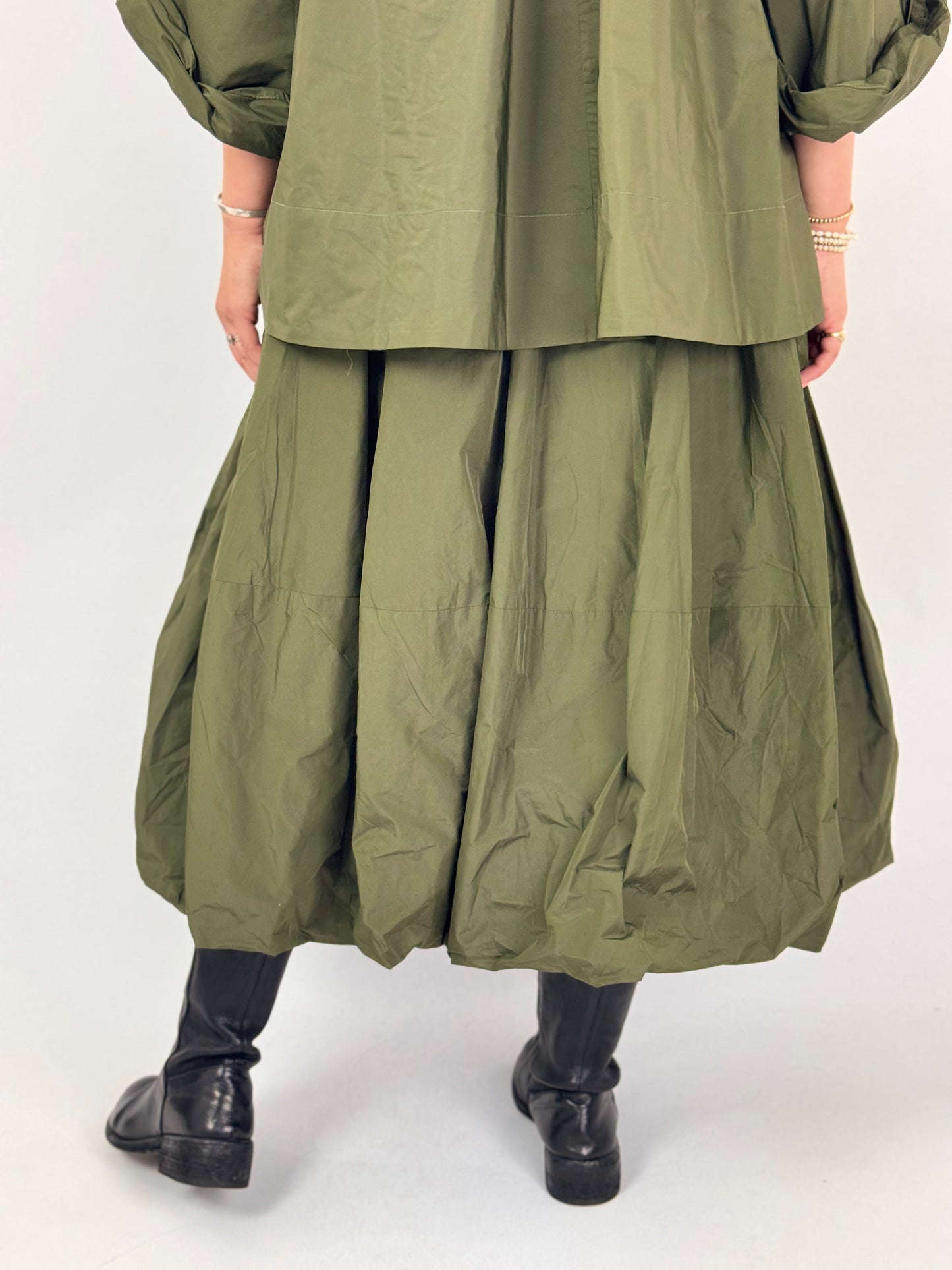 Les Filles d'Ailleurs 566 Skirt Khaki