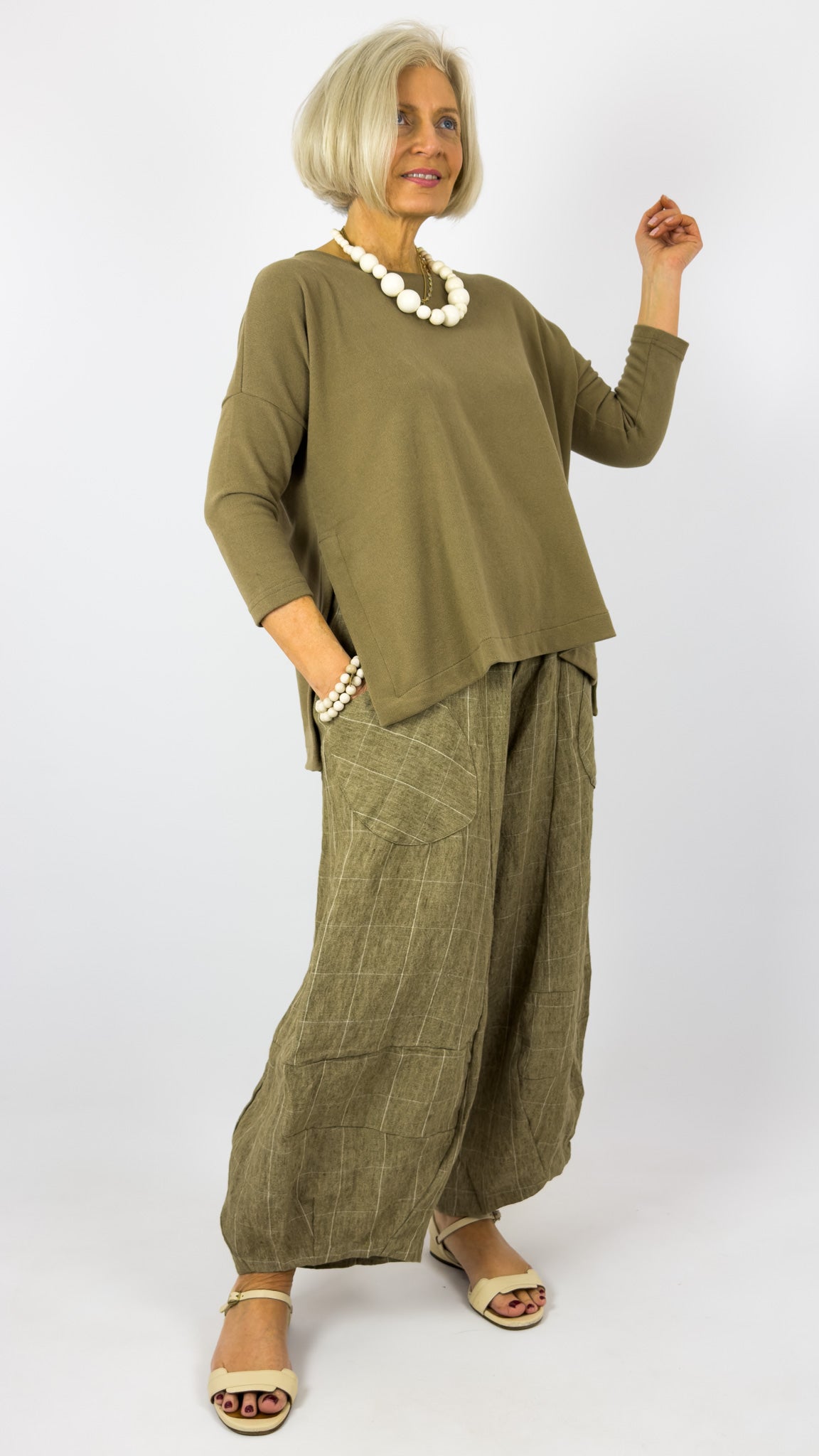 Mama b Emotiva Jumper Cumin