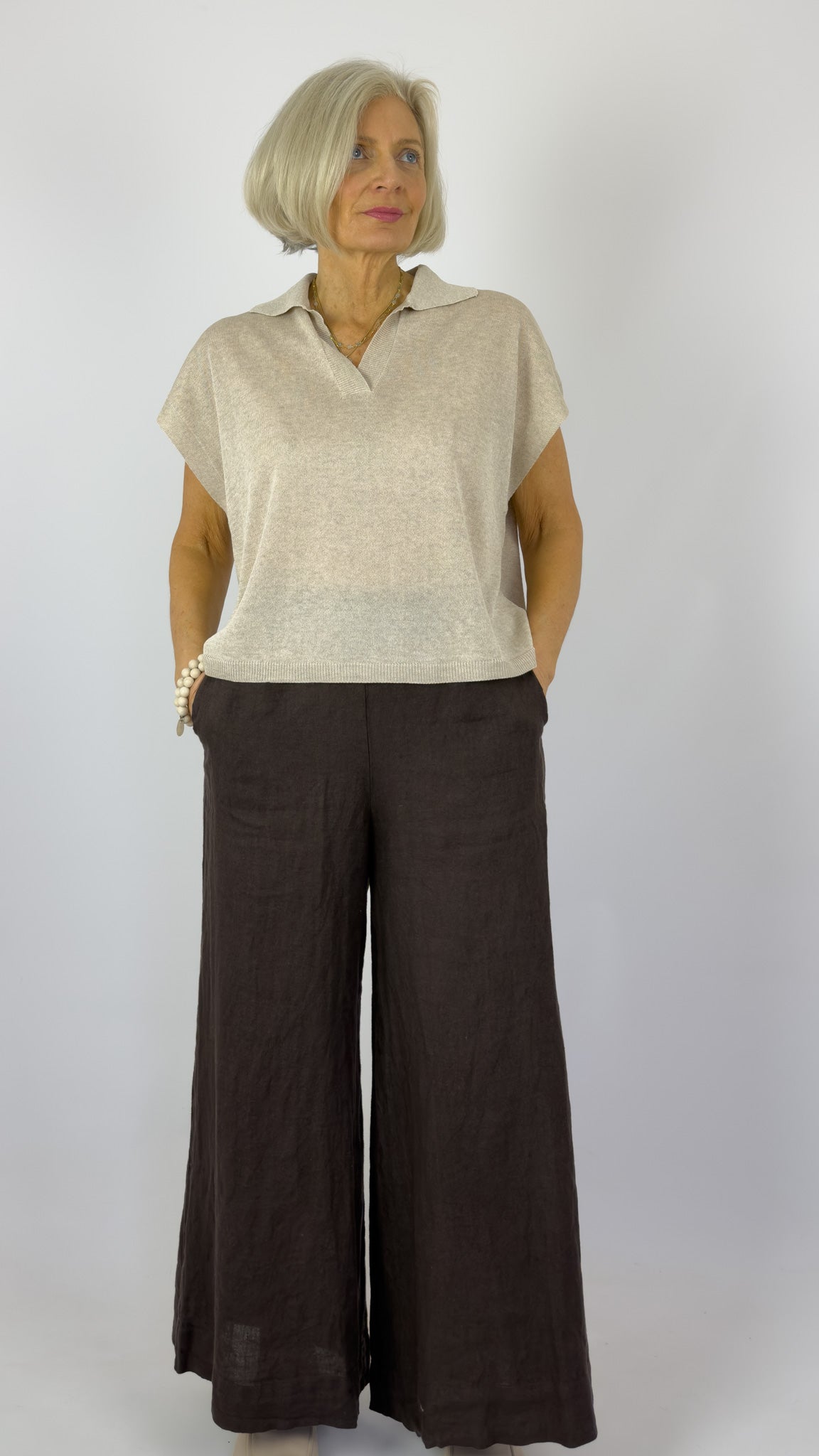 Humility Lesir Jumper Biege