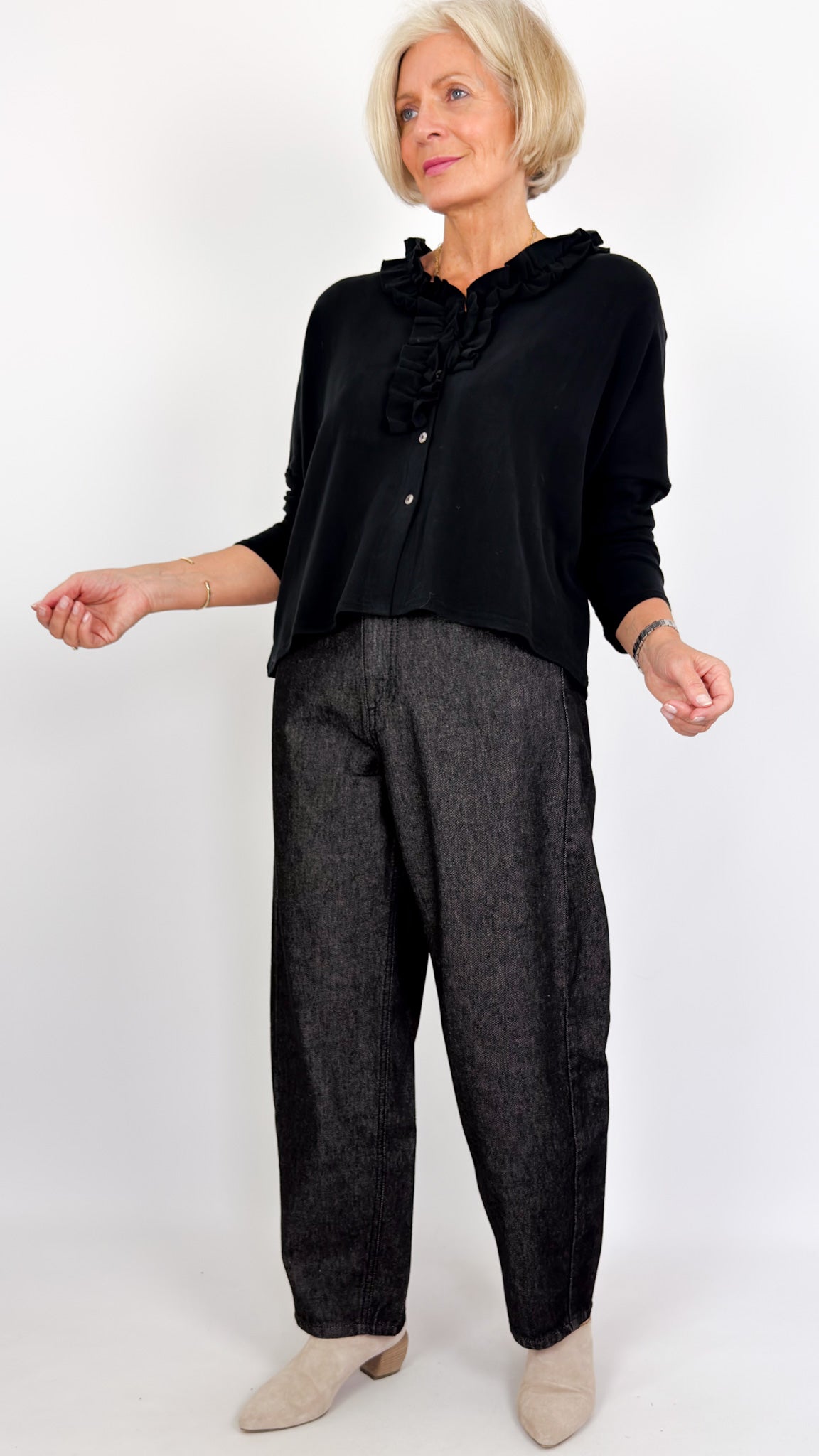 Neirami 303 Ruched Cardigan Black