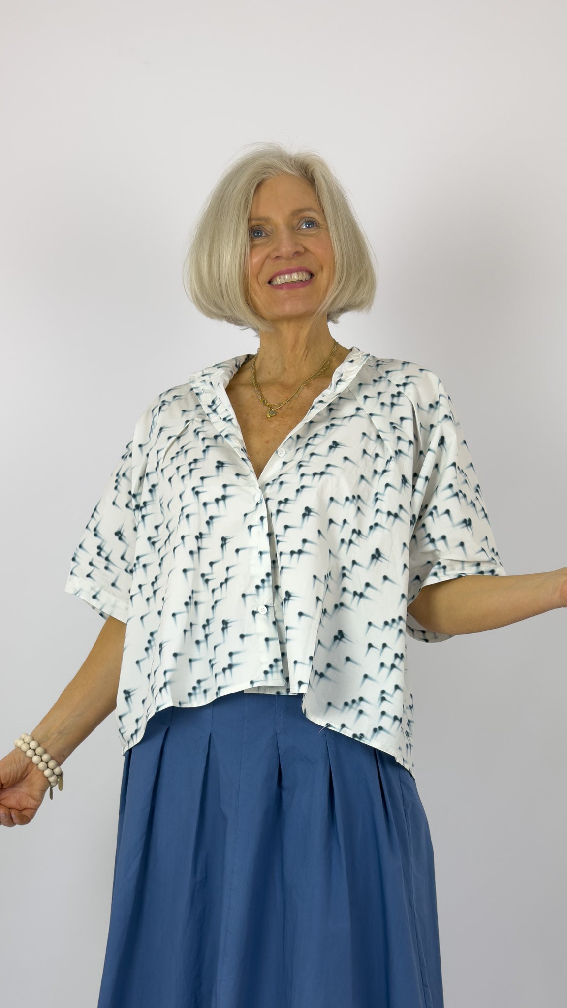 Humility Juno Shirt Marine/White