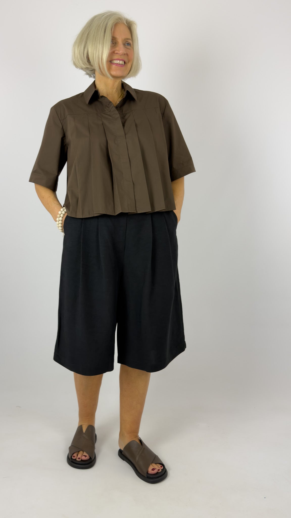 Humility Lao Shorts Black