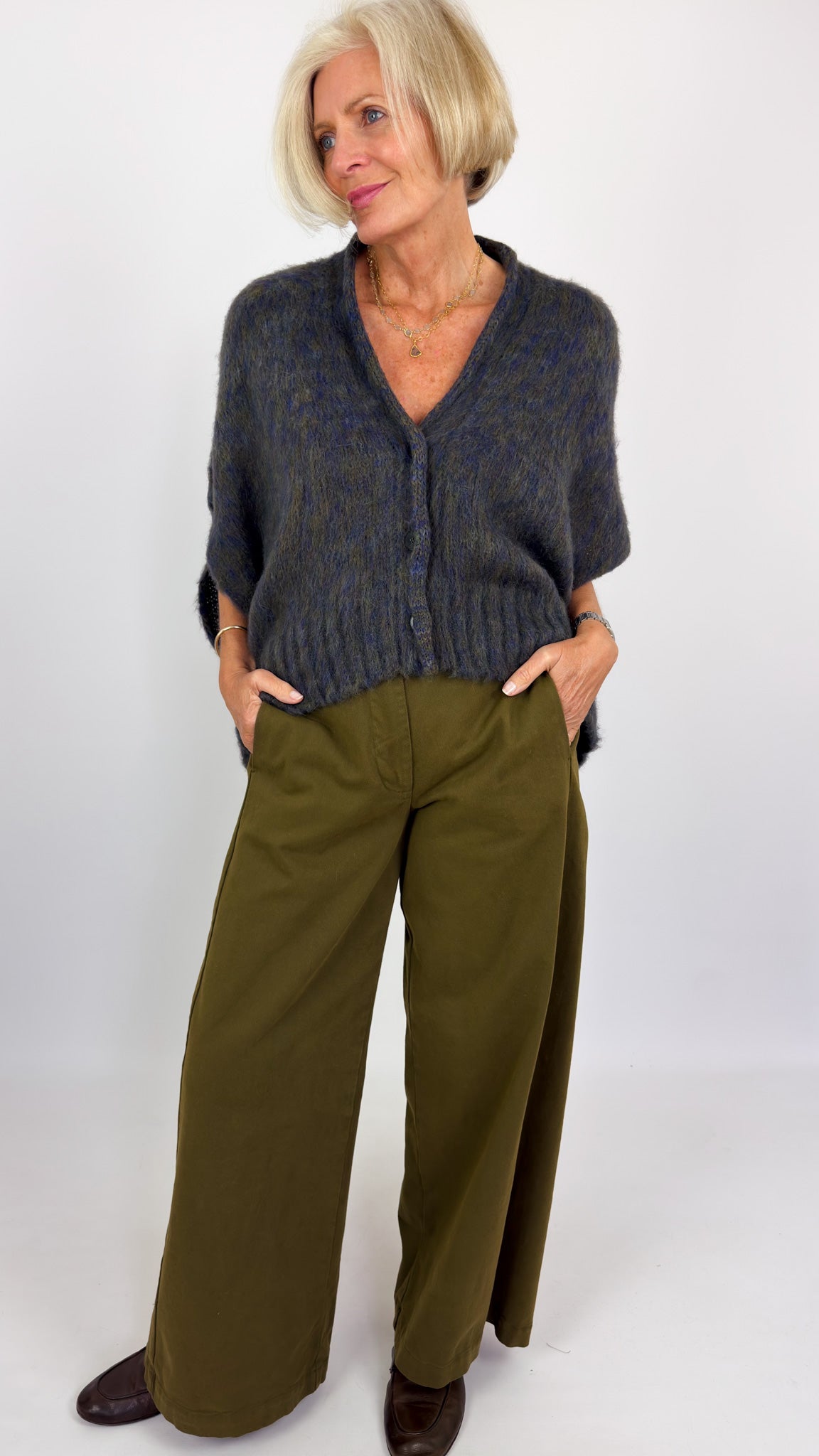 Neirami 116 Cardigan Sodalite