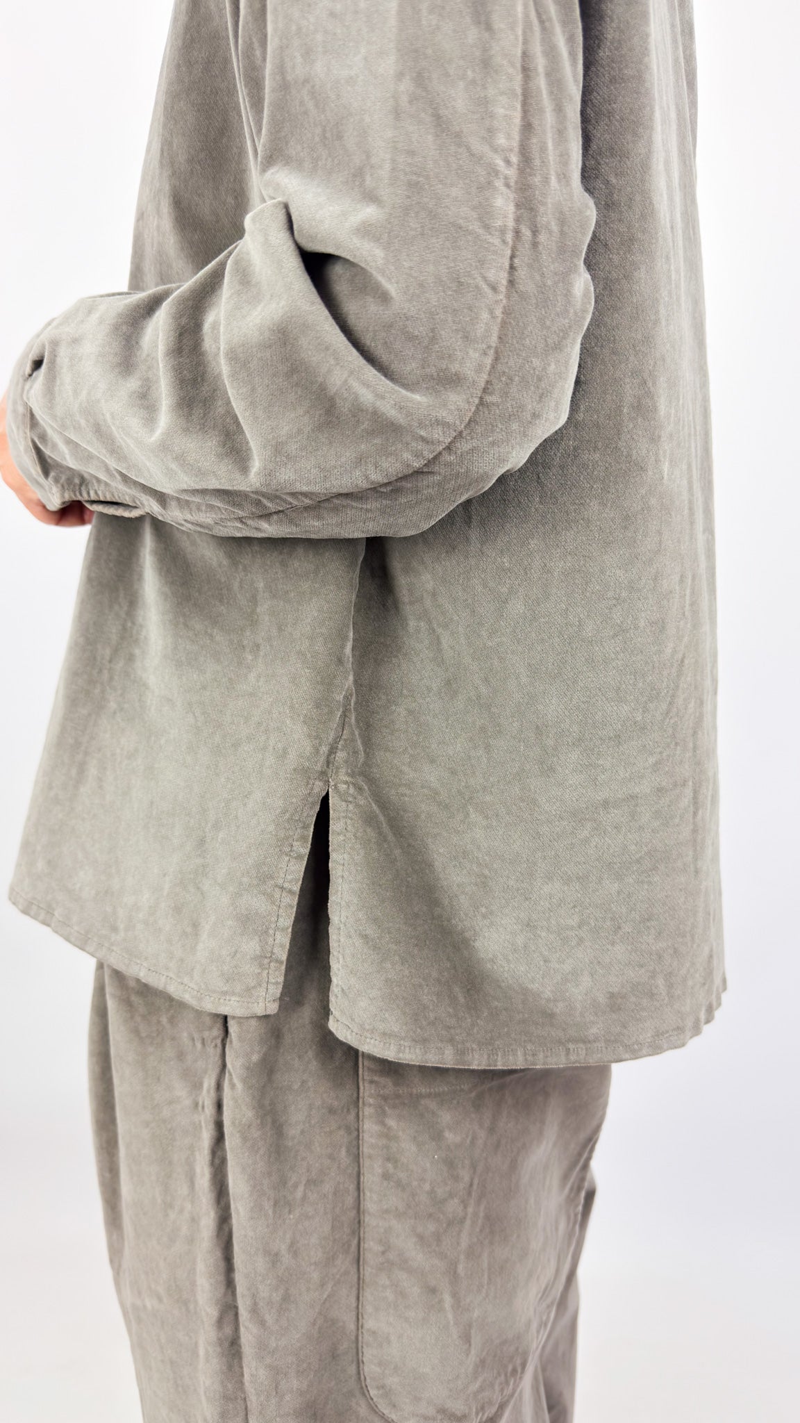 Album Di Famiglia V Collar Shirt Taupe