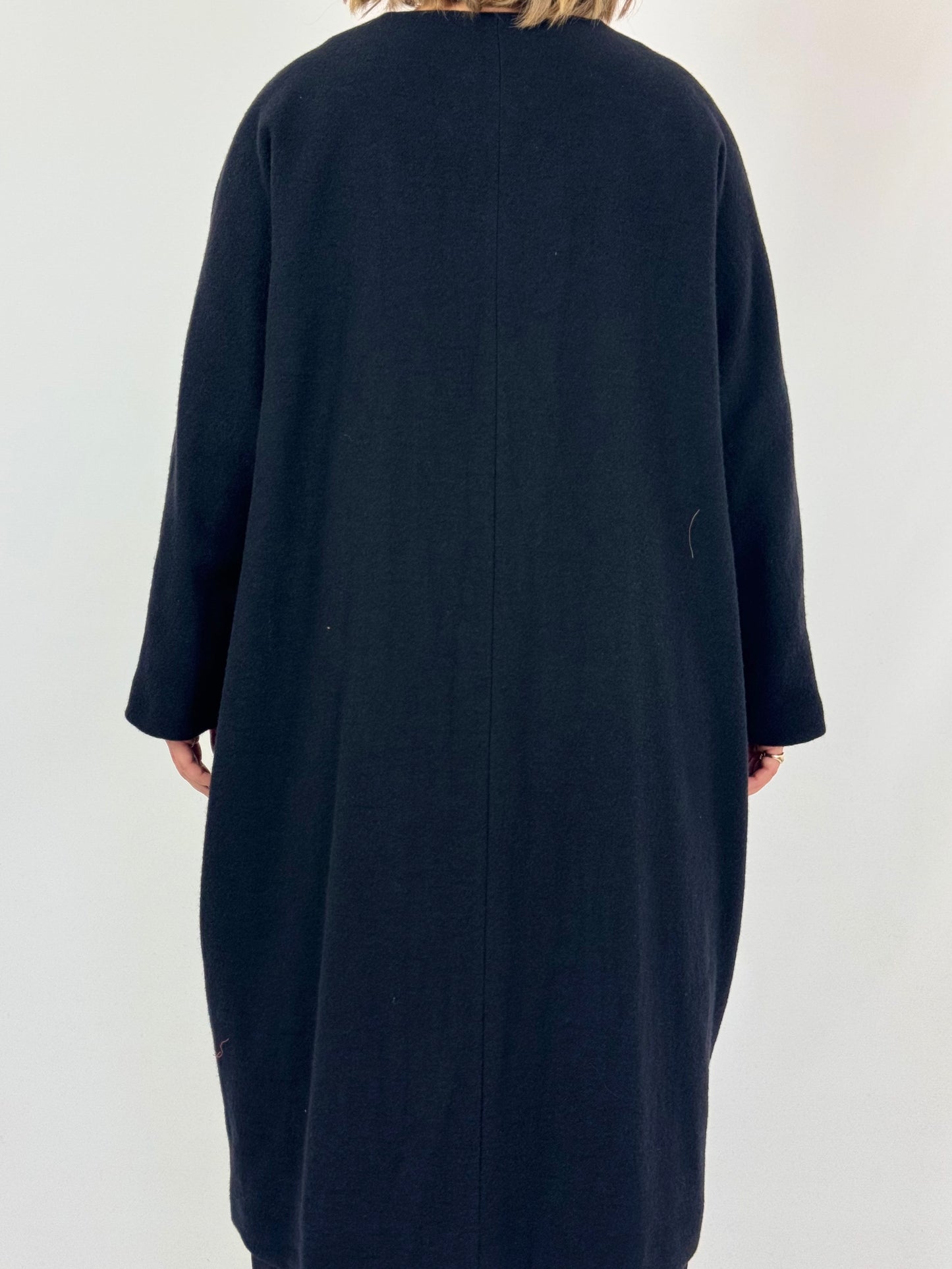 Apuntob 1996 Coat Black