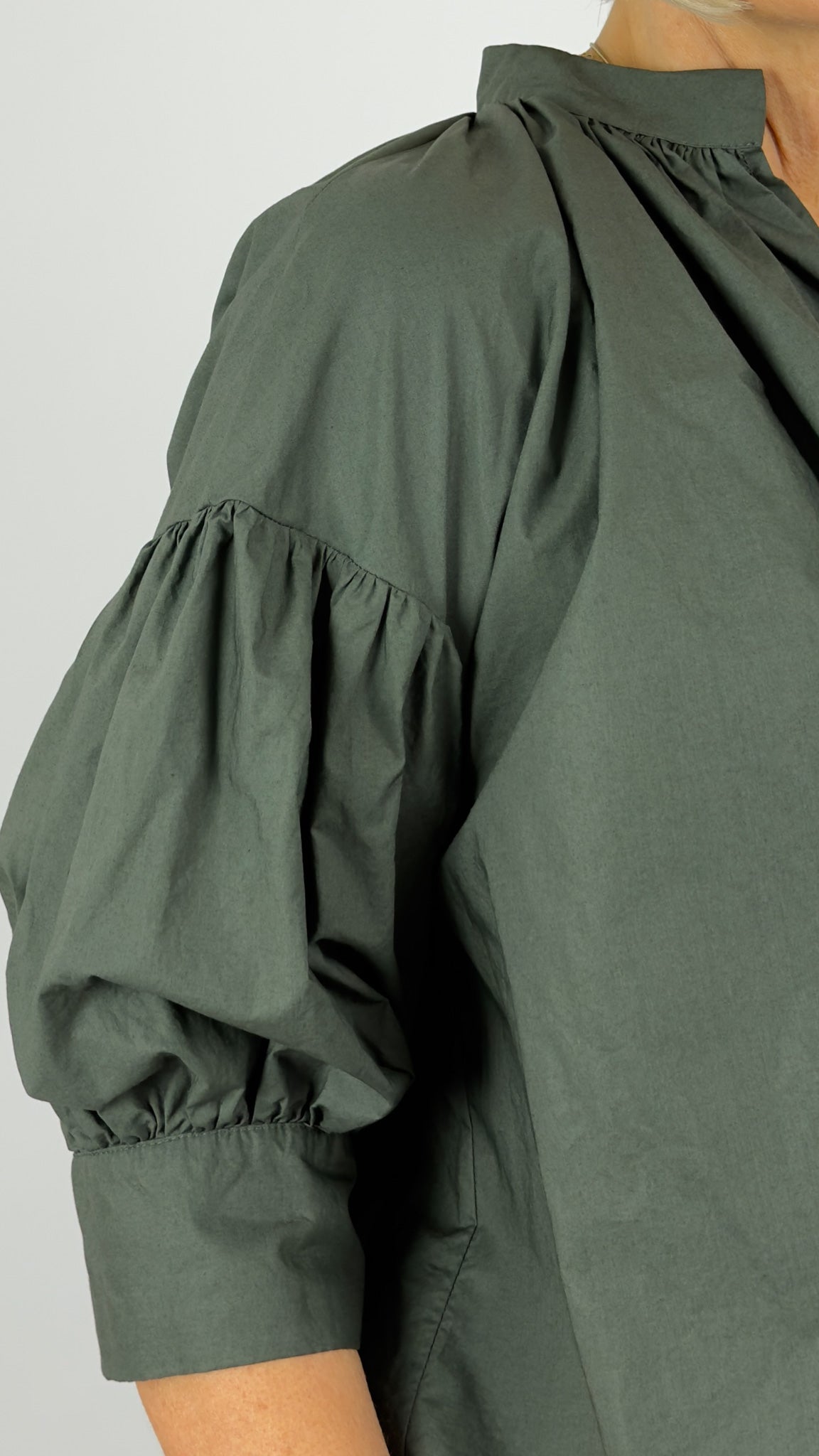 Neirami 203PO Shirt Alloro