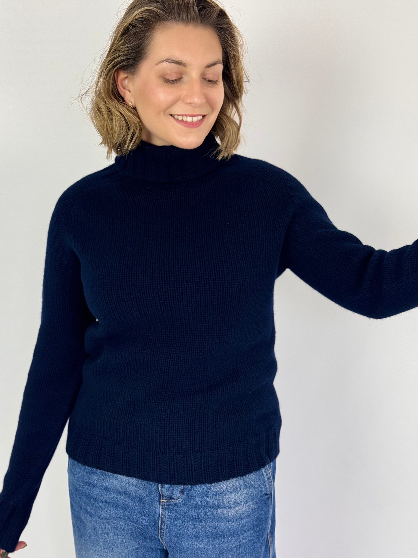 Cordelia James Hazel Jumper Nero/Navy