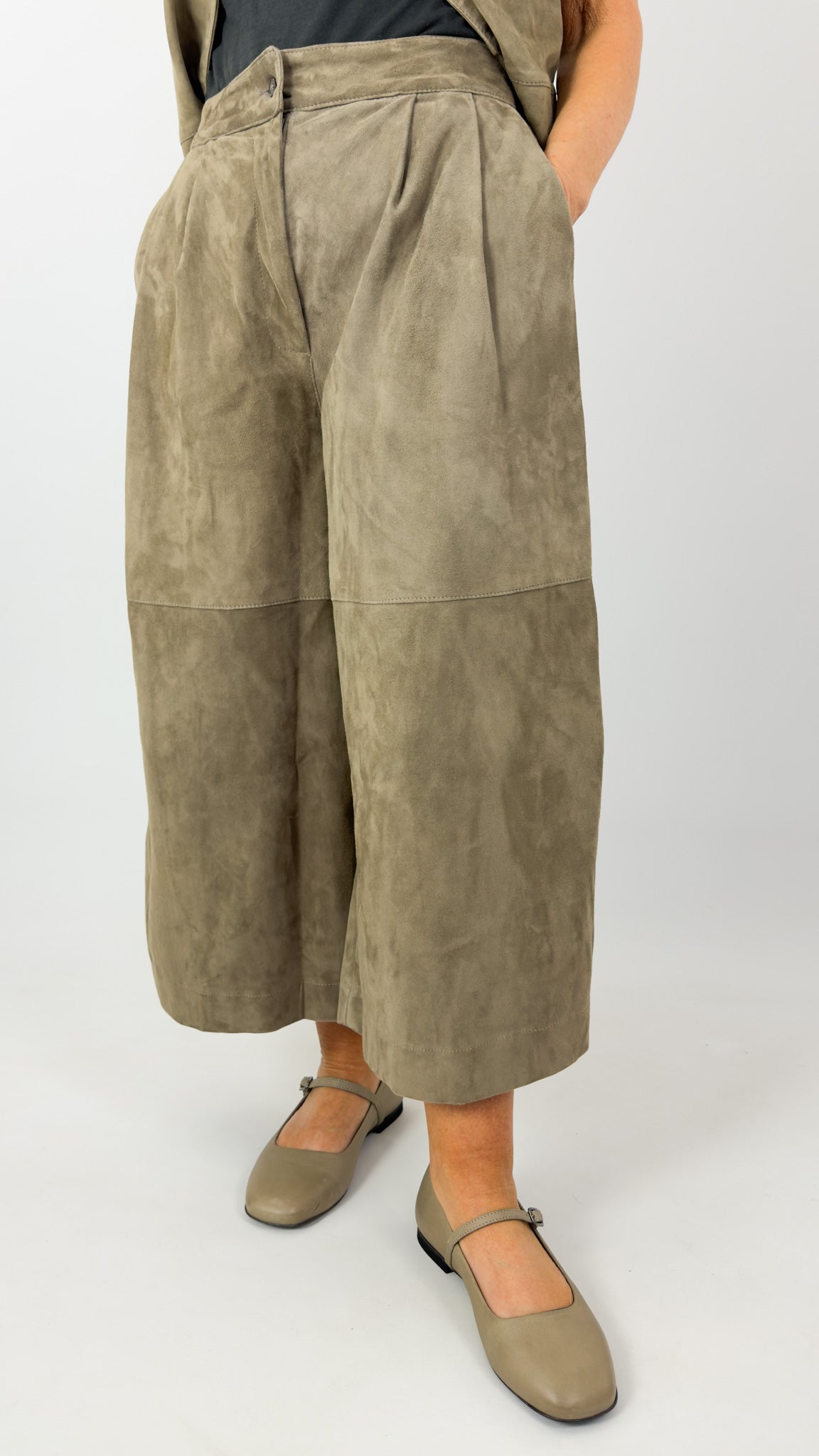 Sort Aarhus Suede Wide Trousers
