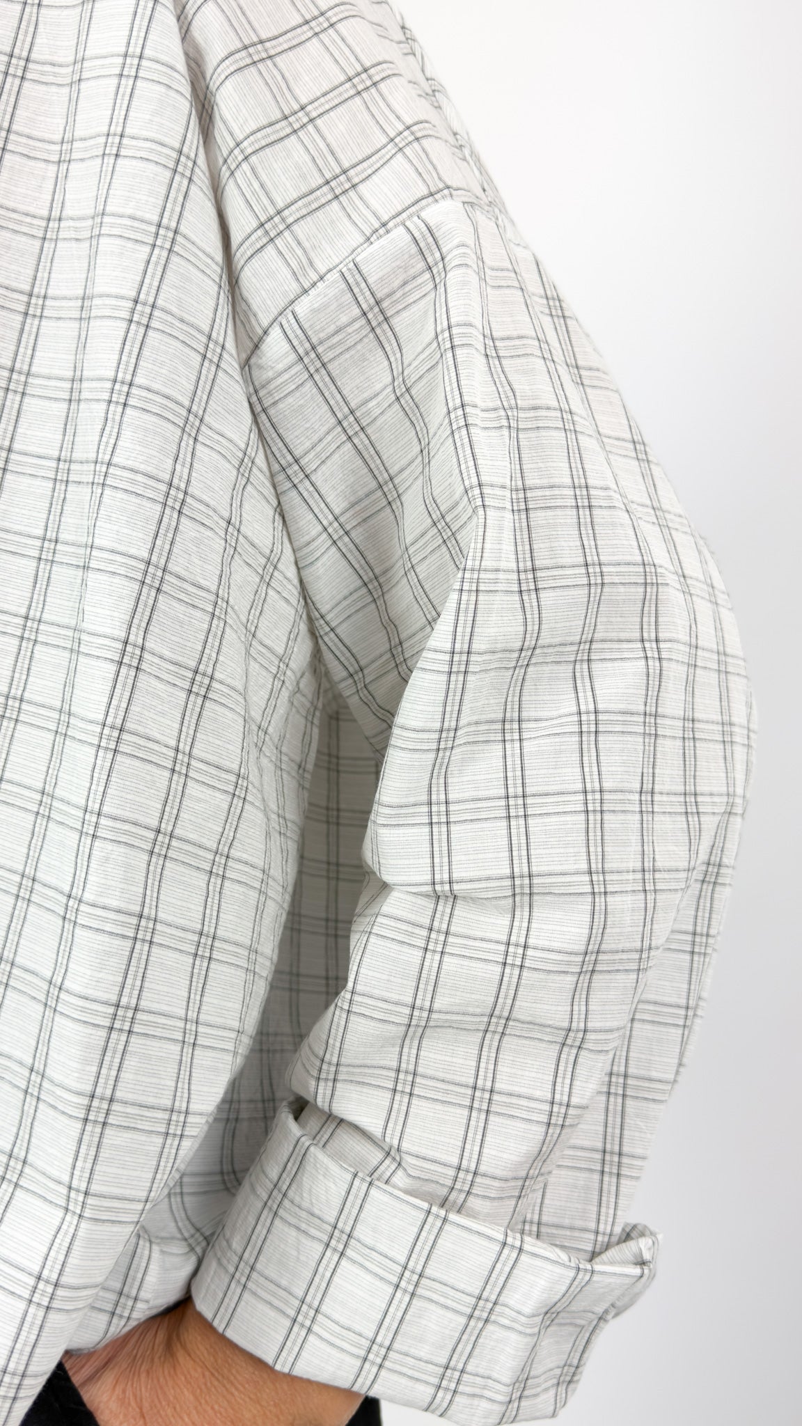 Aequamente 168 Shirt Check