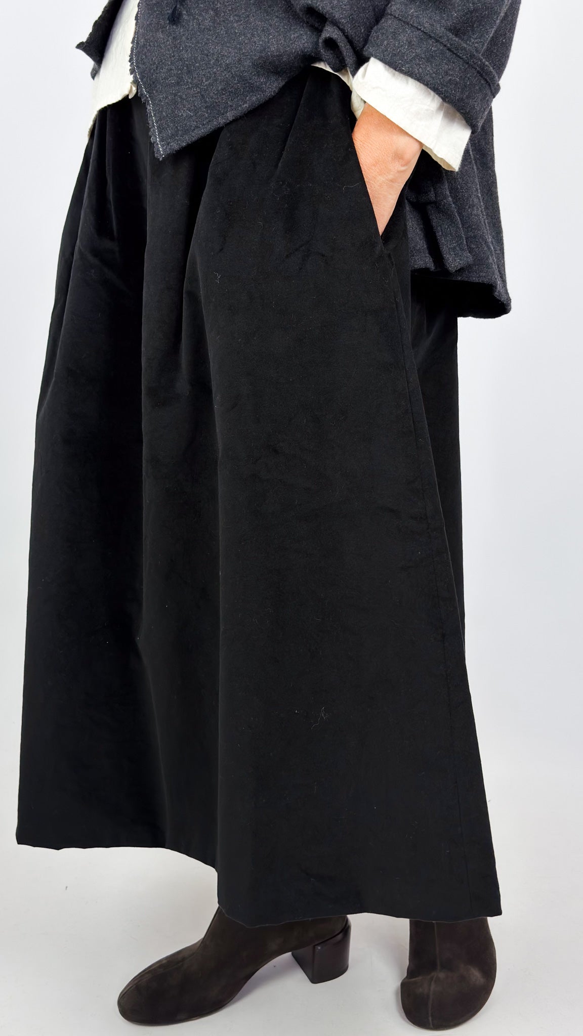 Barbara Lang CARL XV Skirt Black/Ecru