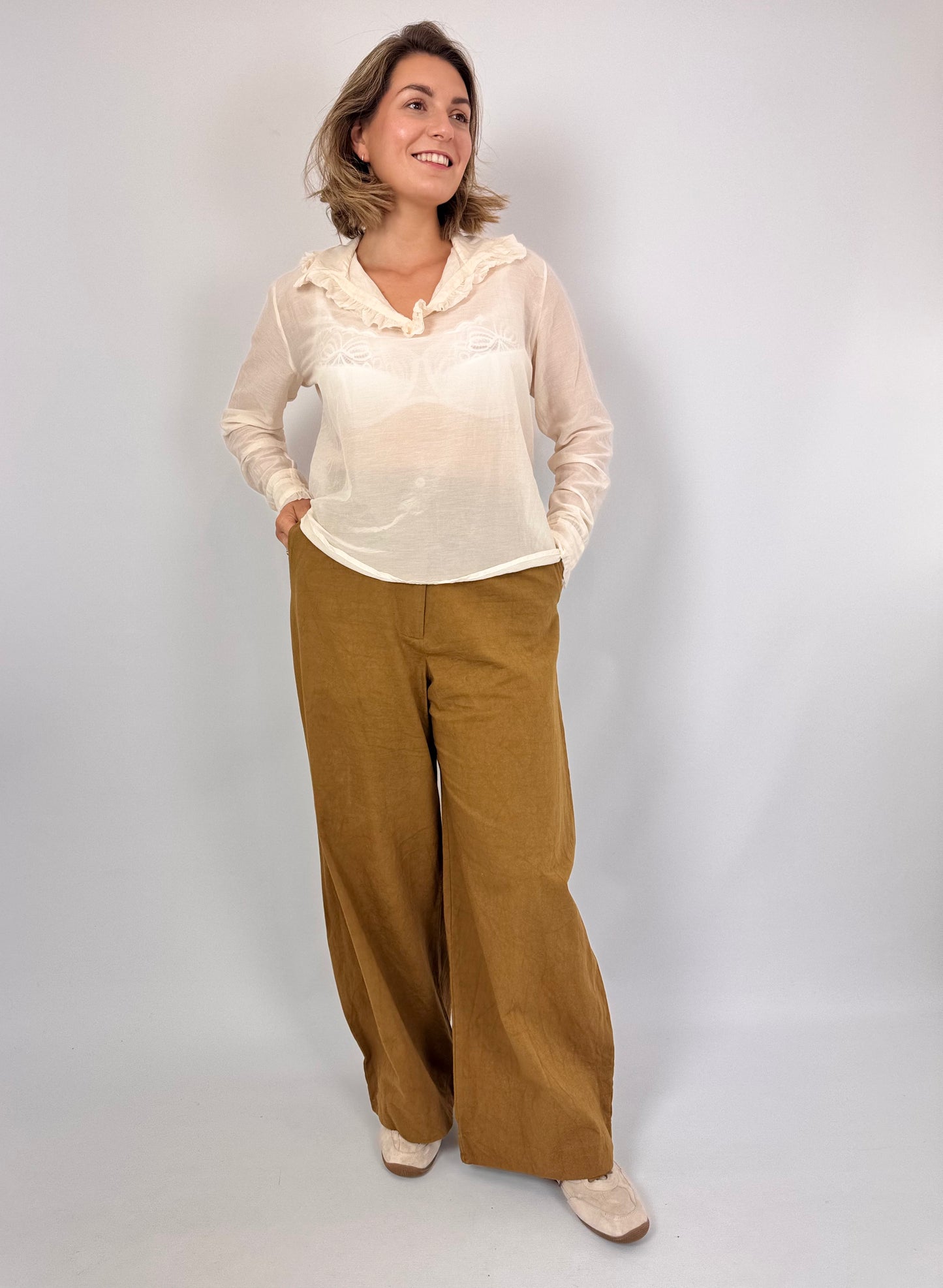 Sula Frill Blouse Eggnog