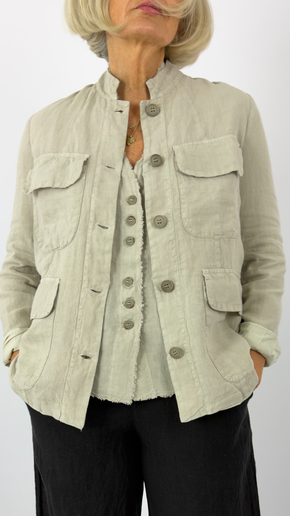 Aequamente 116 Jacket Sand