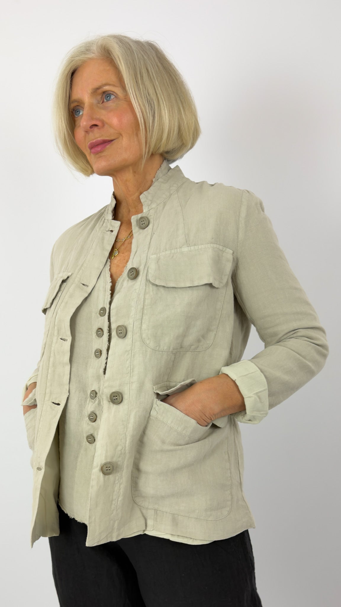 Aequamente 116 Jacket Sand