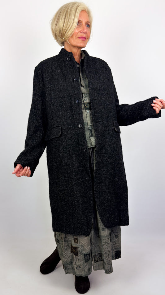 Pas De Calais 9392 Chesterfield Coat Charcoal