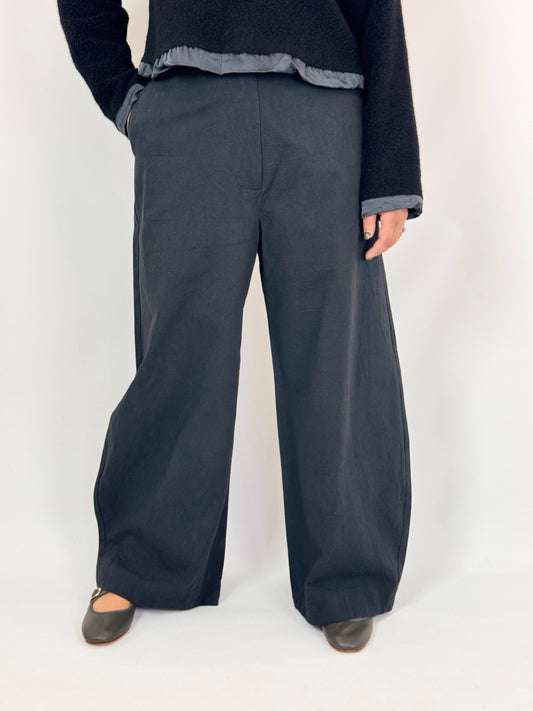 Sula Wide Leg Trousers Black