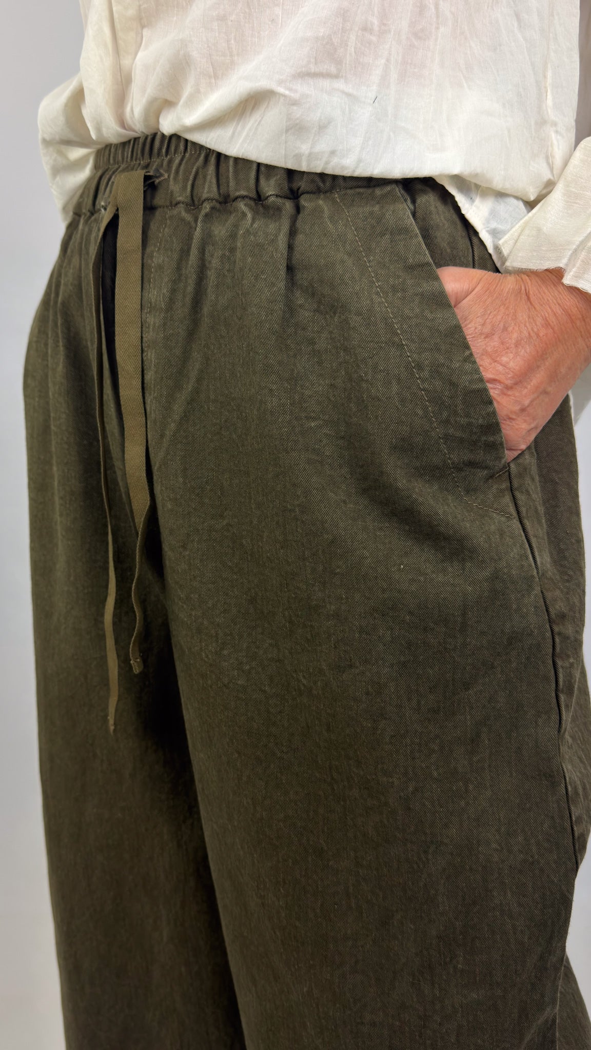 Pas De Calais 8749 Twill Trousers Khaki