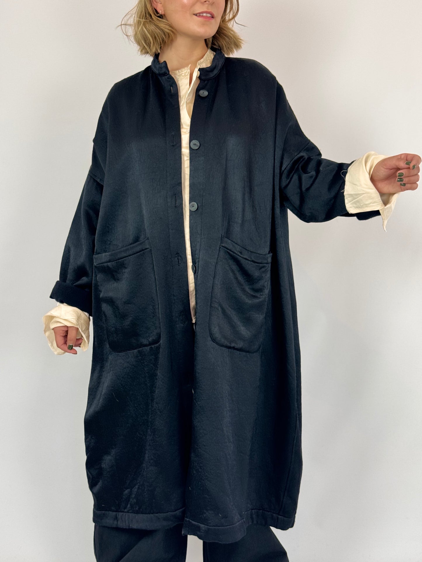 Sula Dog Coat Black