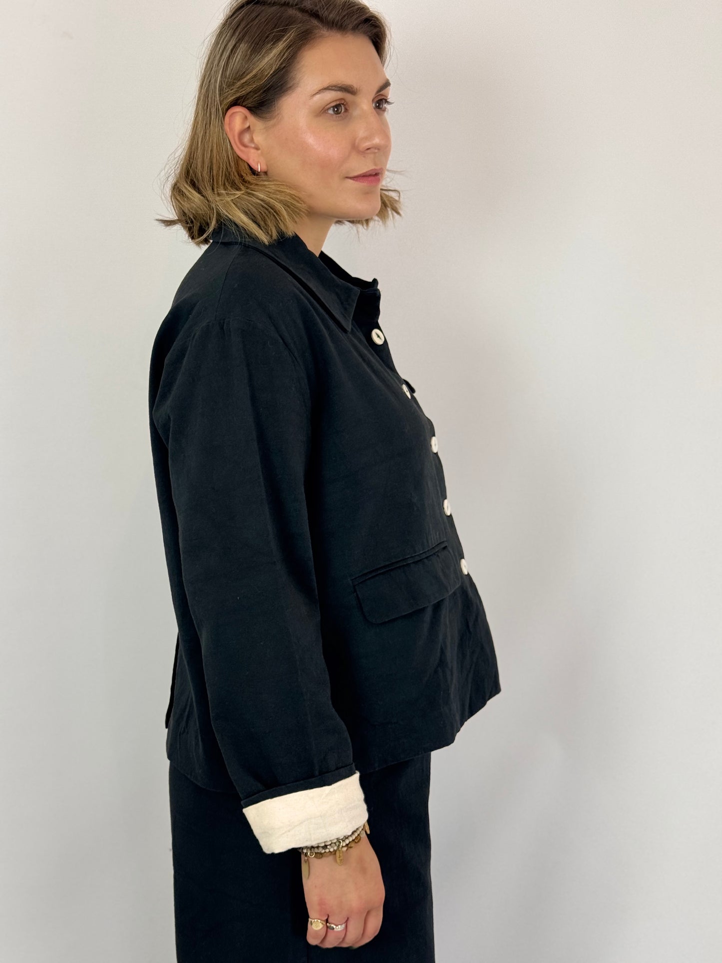 Sula Warm Jacket Black
