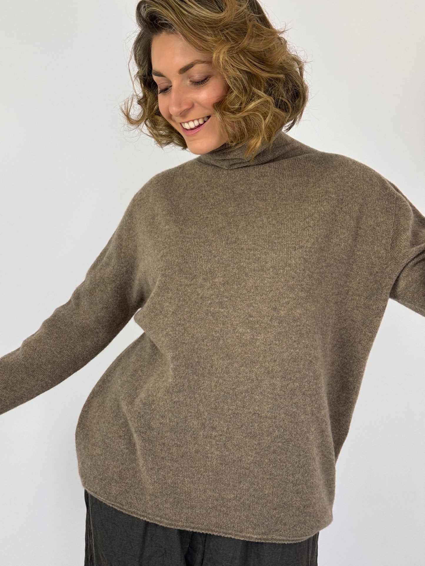 Pas De Calais 2500 Jumper Brown