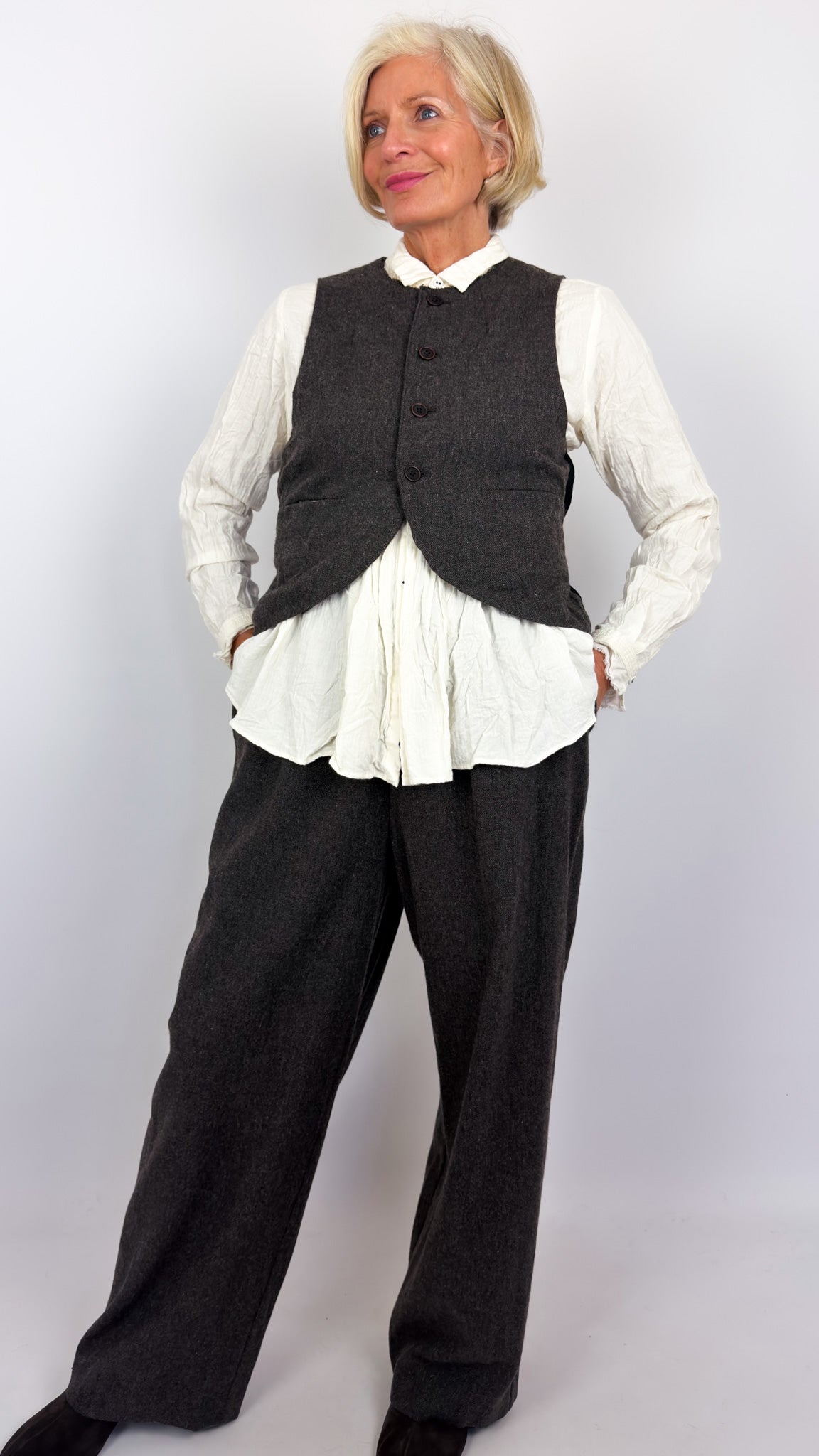Pas De Calais 3474 Tweed Waistcoat Brown