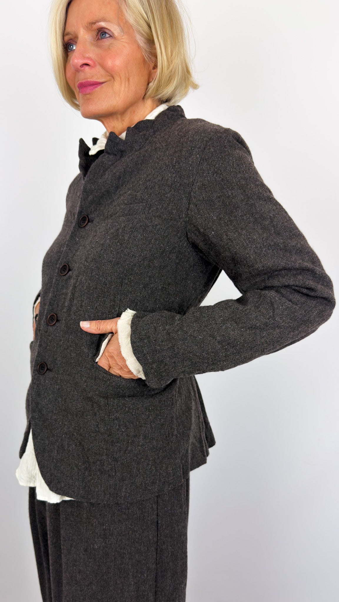 Pas De Calais 3473 Tailored Jacket Brown