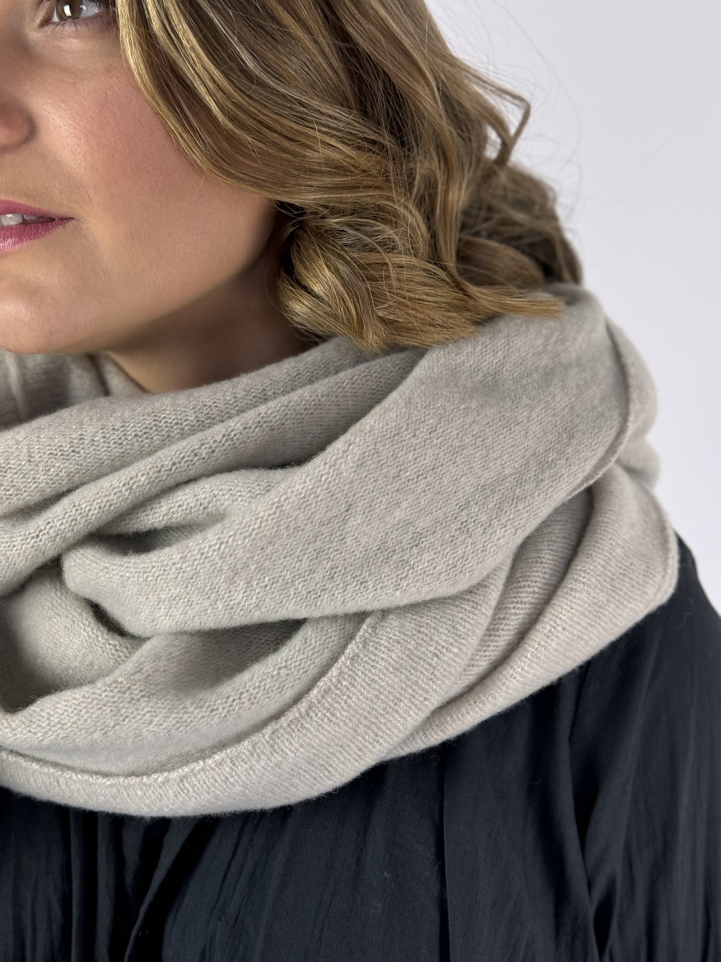 Pas De Calais 0551 Snood Scarf