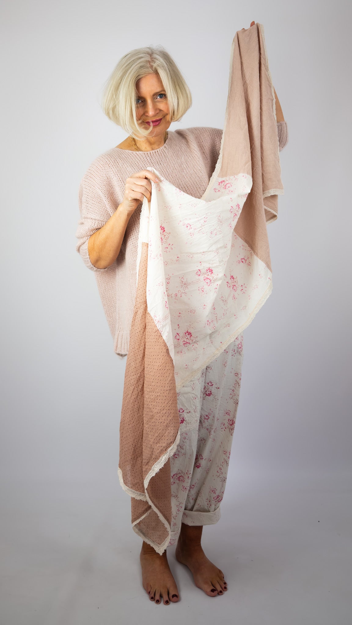 Les Ours Pauline Scarf Mix 1