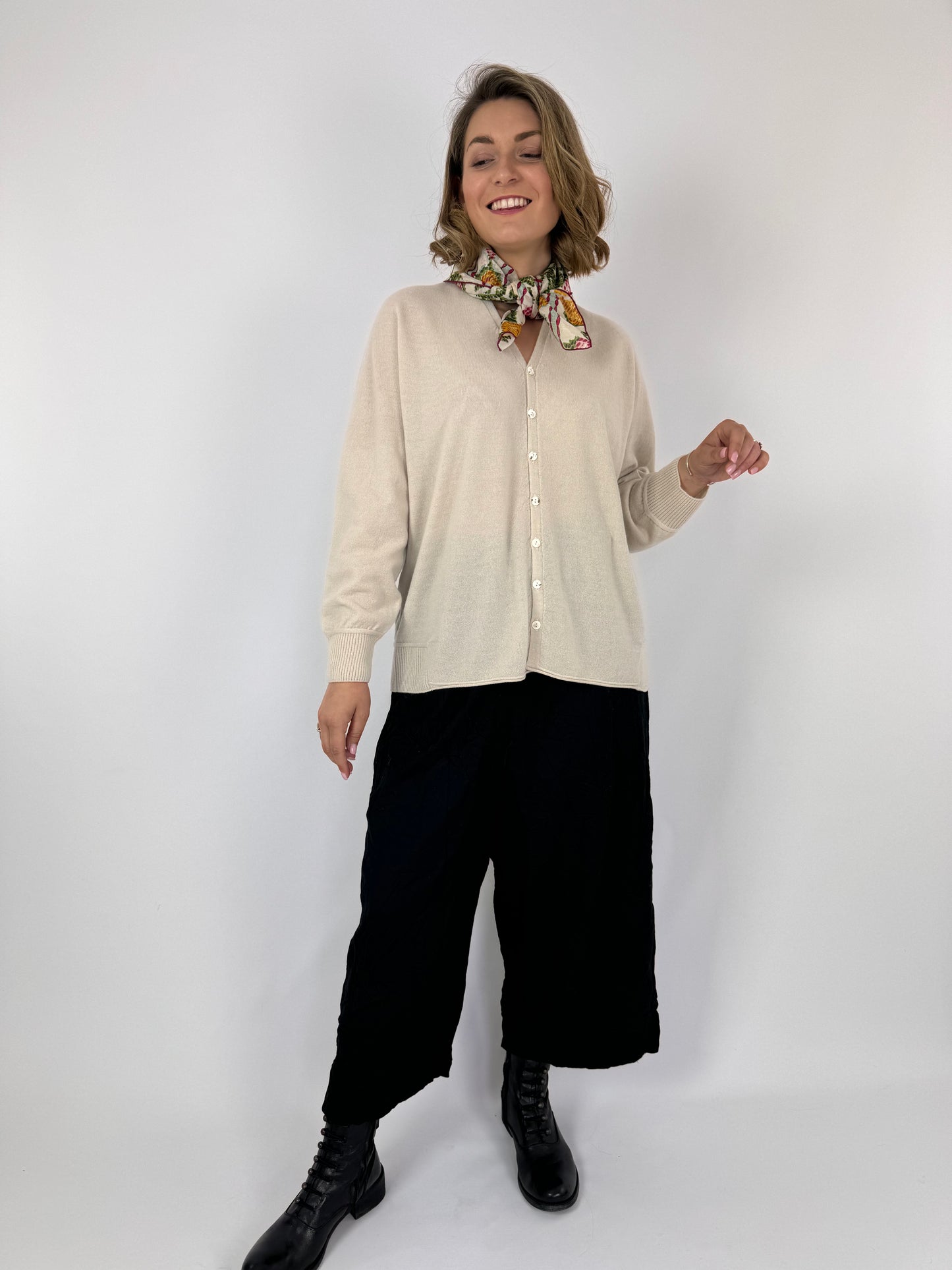 Pas De Calais 2504 Cardigan Ivory