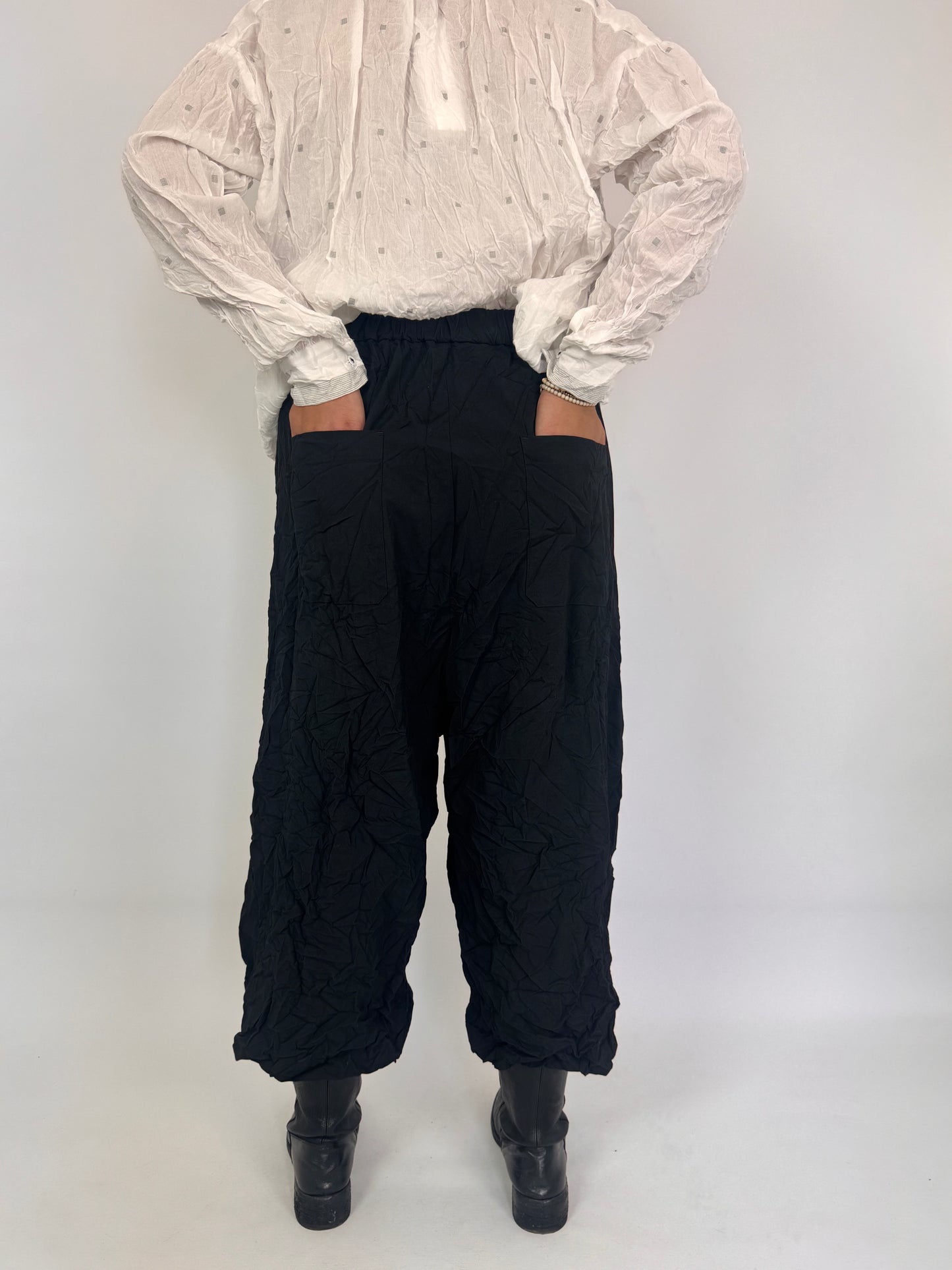 Pas De Calais 8615 Sarrouel Trousers Black