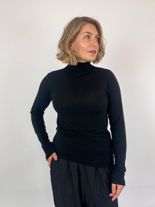 Pas De Calais 1069 Turtleneck Jumper Black