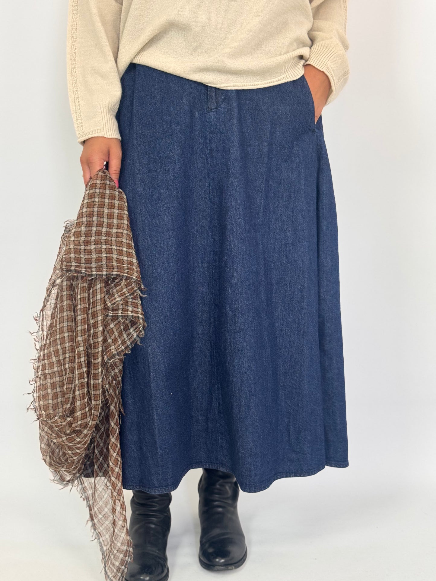 Pas De Calais 7380 Denim Skirt Indigo