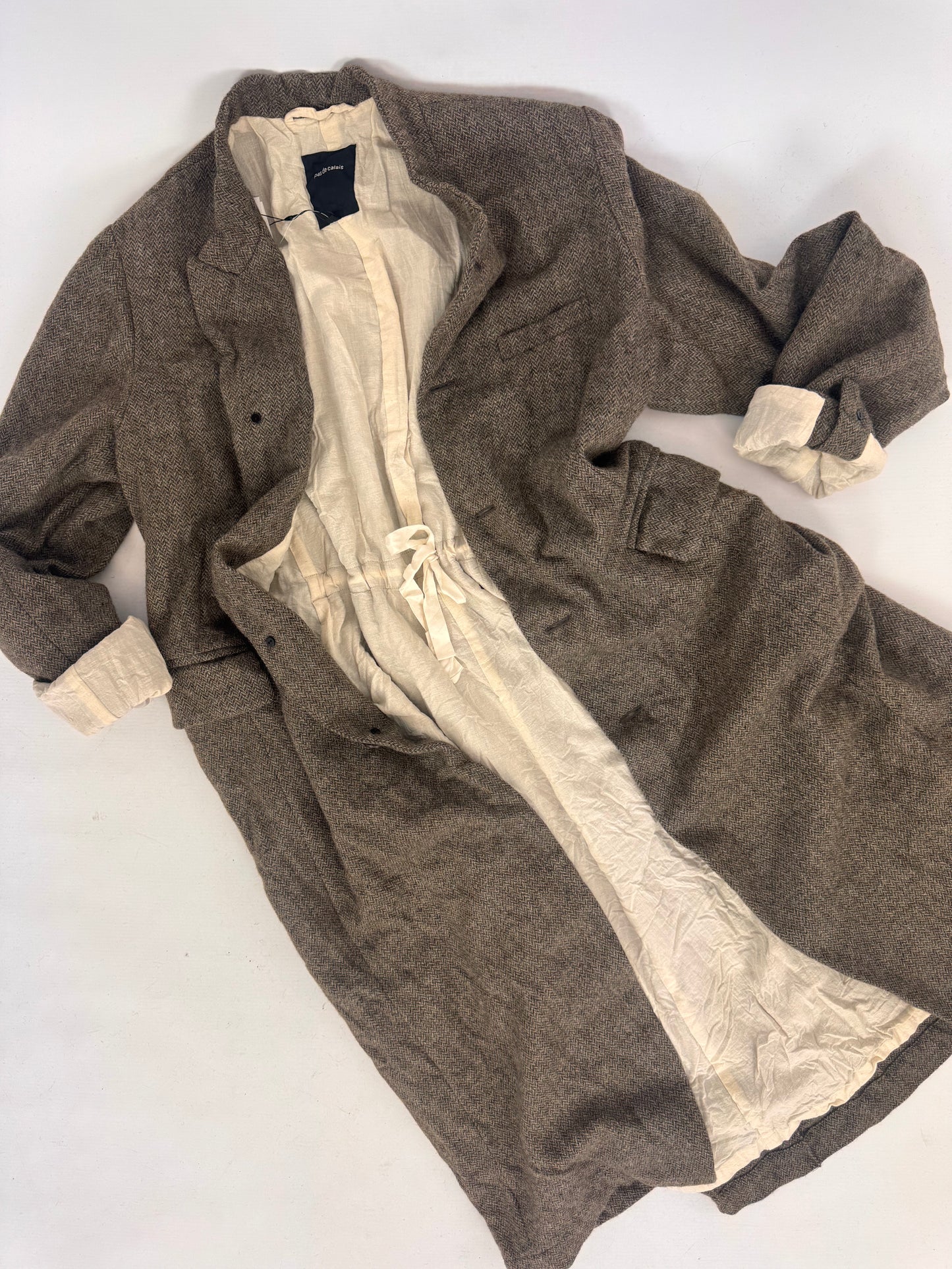 Pas De Calais 9348 Chesterfield Coat Beige