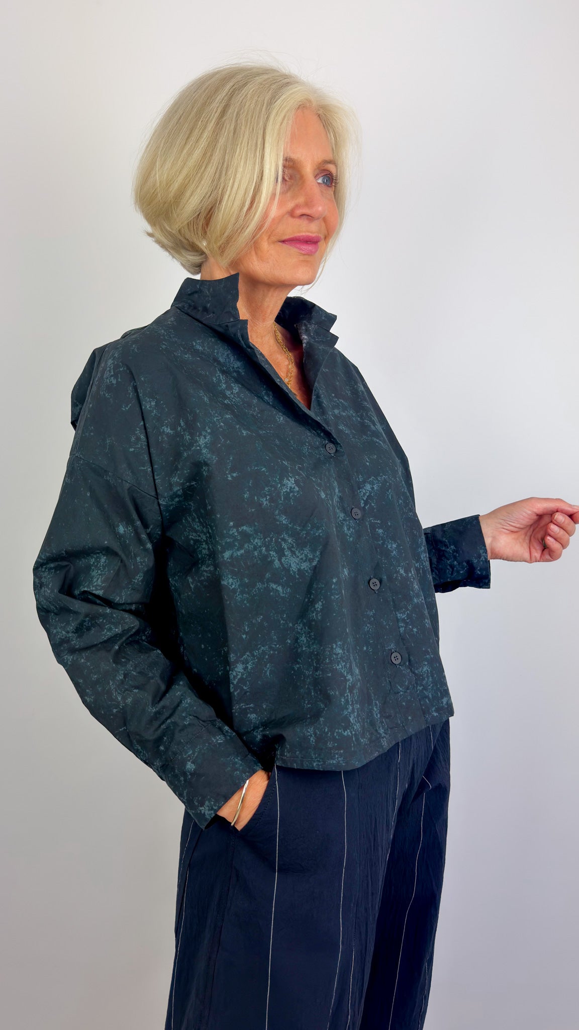 Bergfabel Maya Shirt Blur Flower