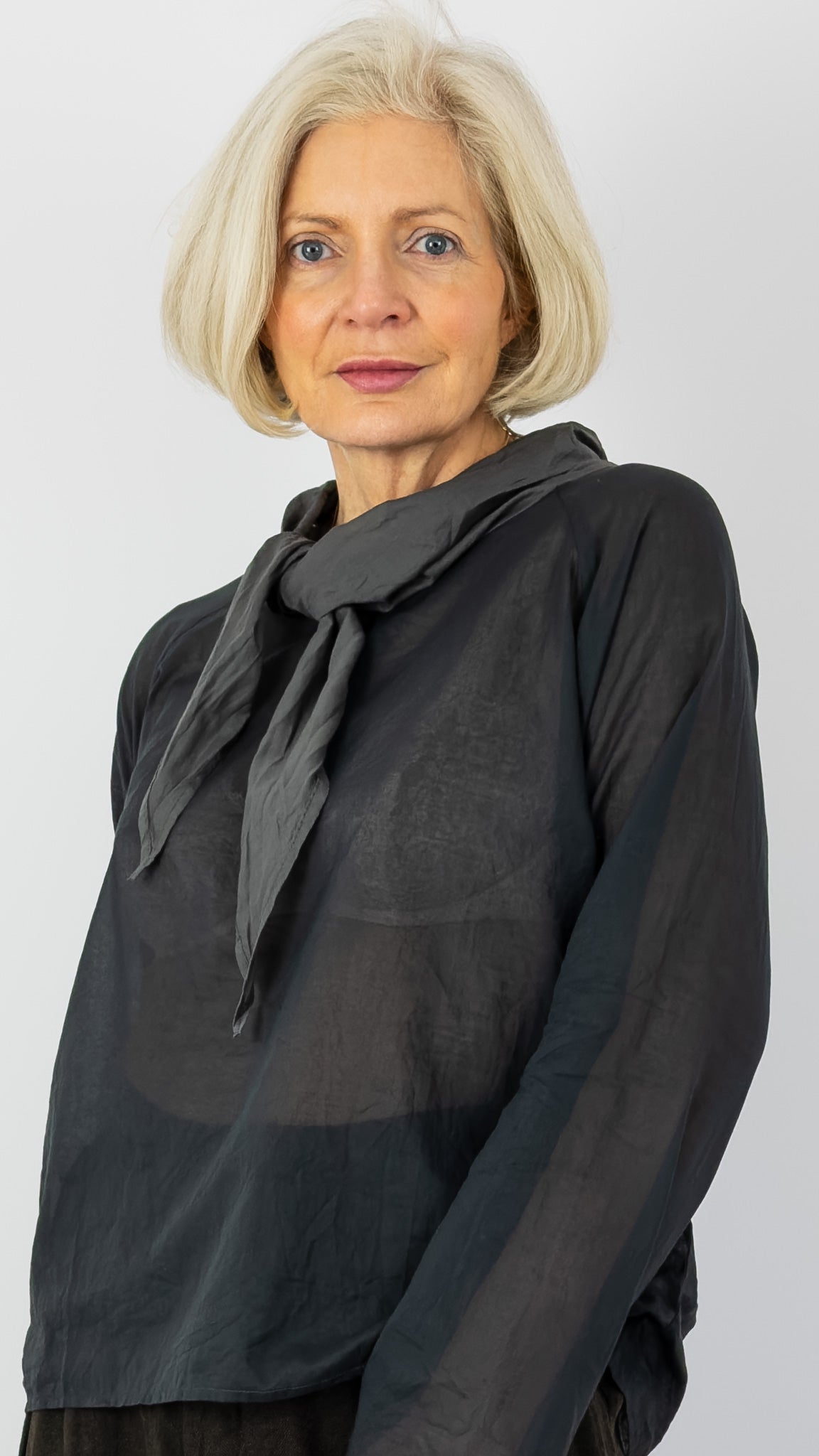 Elsa Esturgie Perle Blouse Carbon