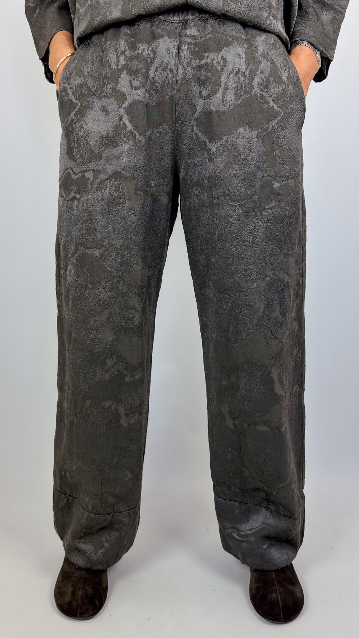 Aequamente 248 Trousers Visone