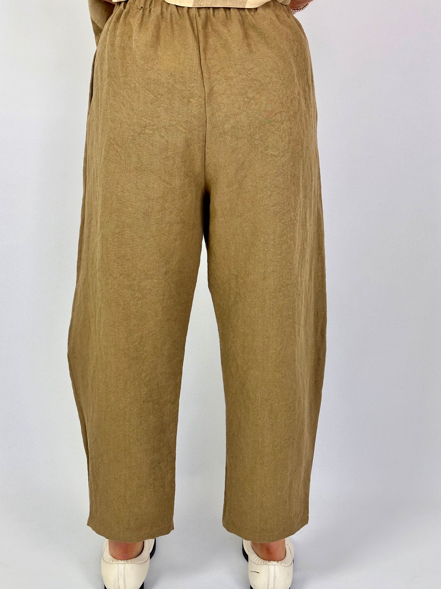 a.b 540 Trousers Hazelnut