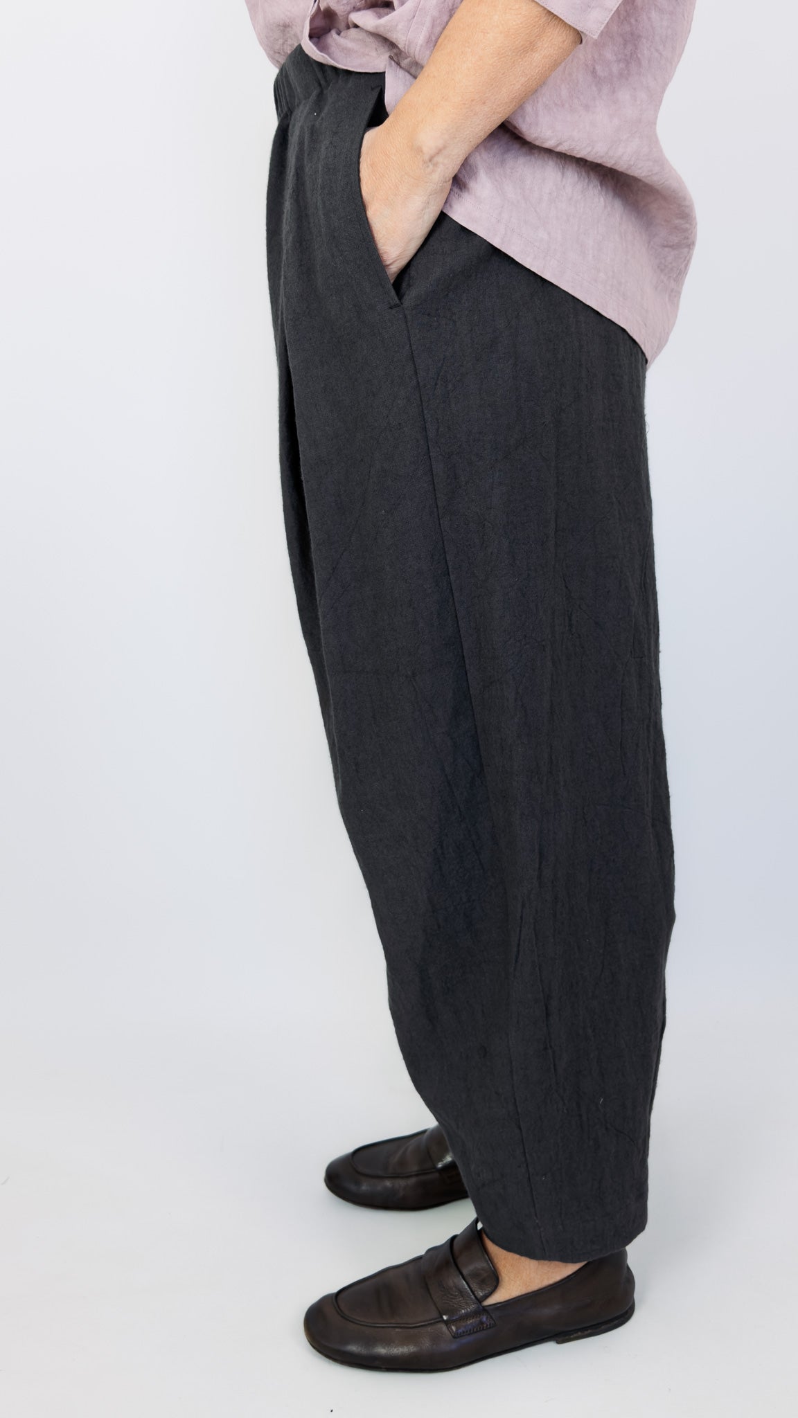 Kagure Tapered Pants Charcoal