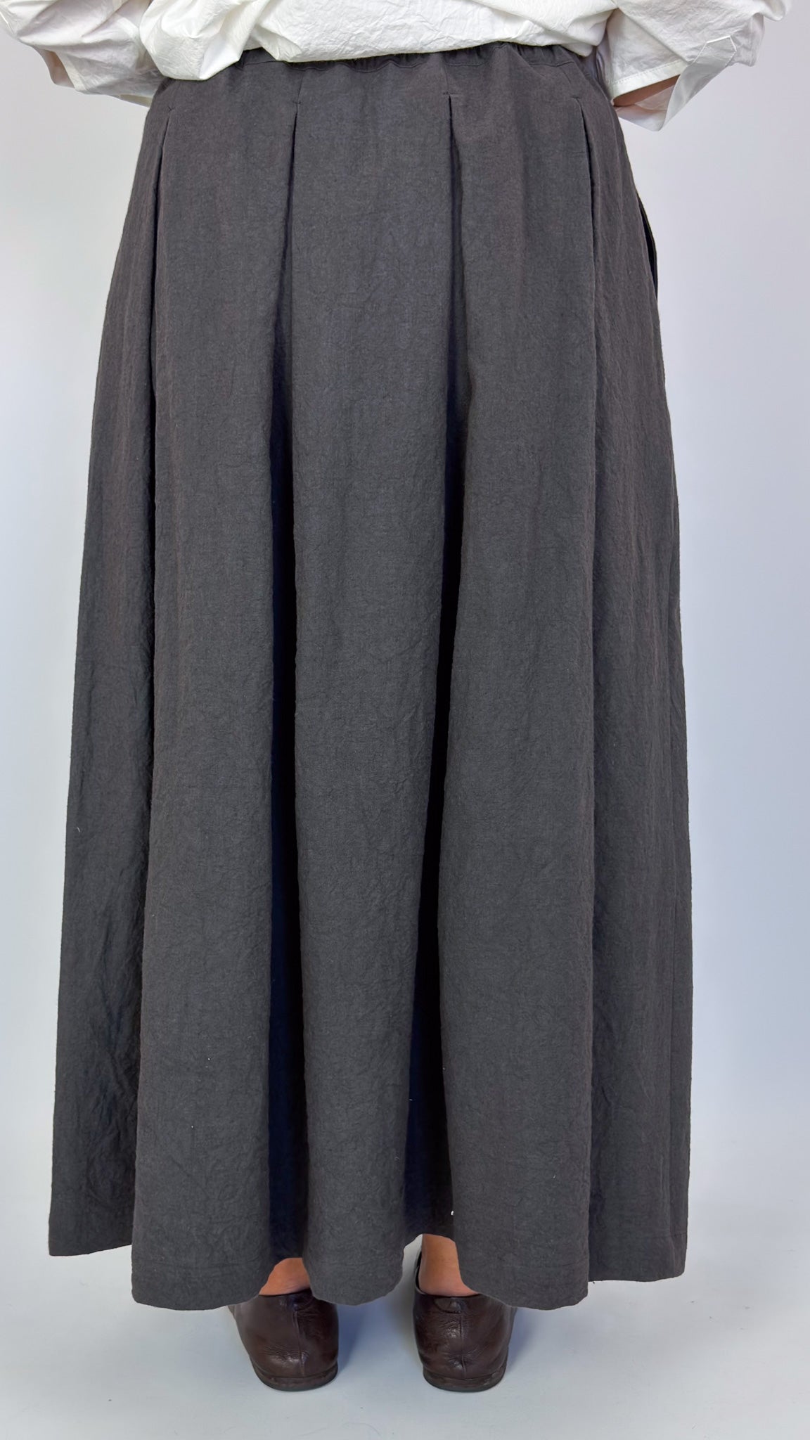 Kagure 1101 Skirt Charcoal