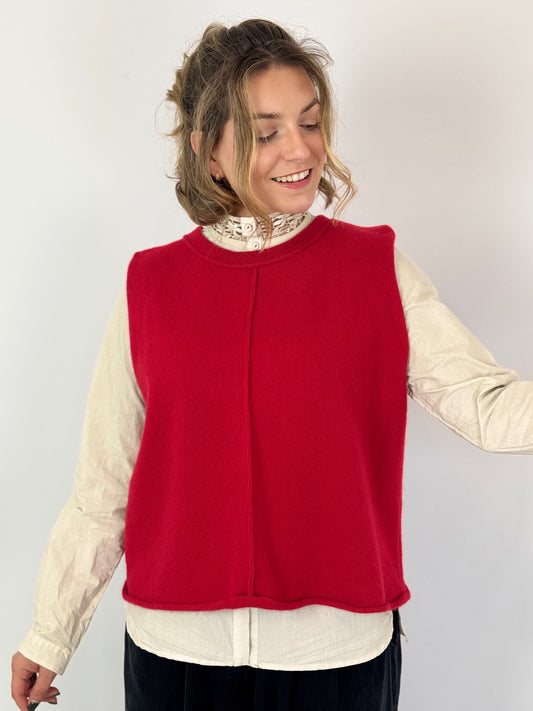 11Everything 02 Sleeveless Jumper Red