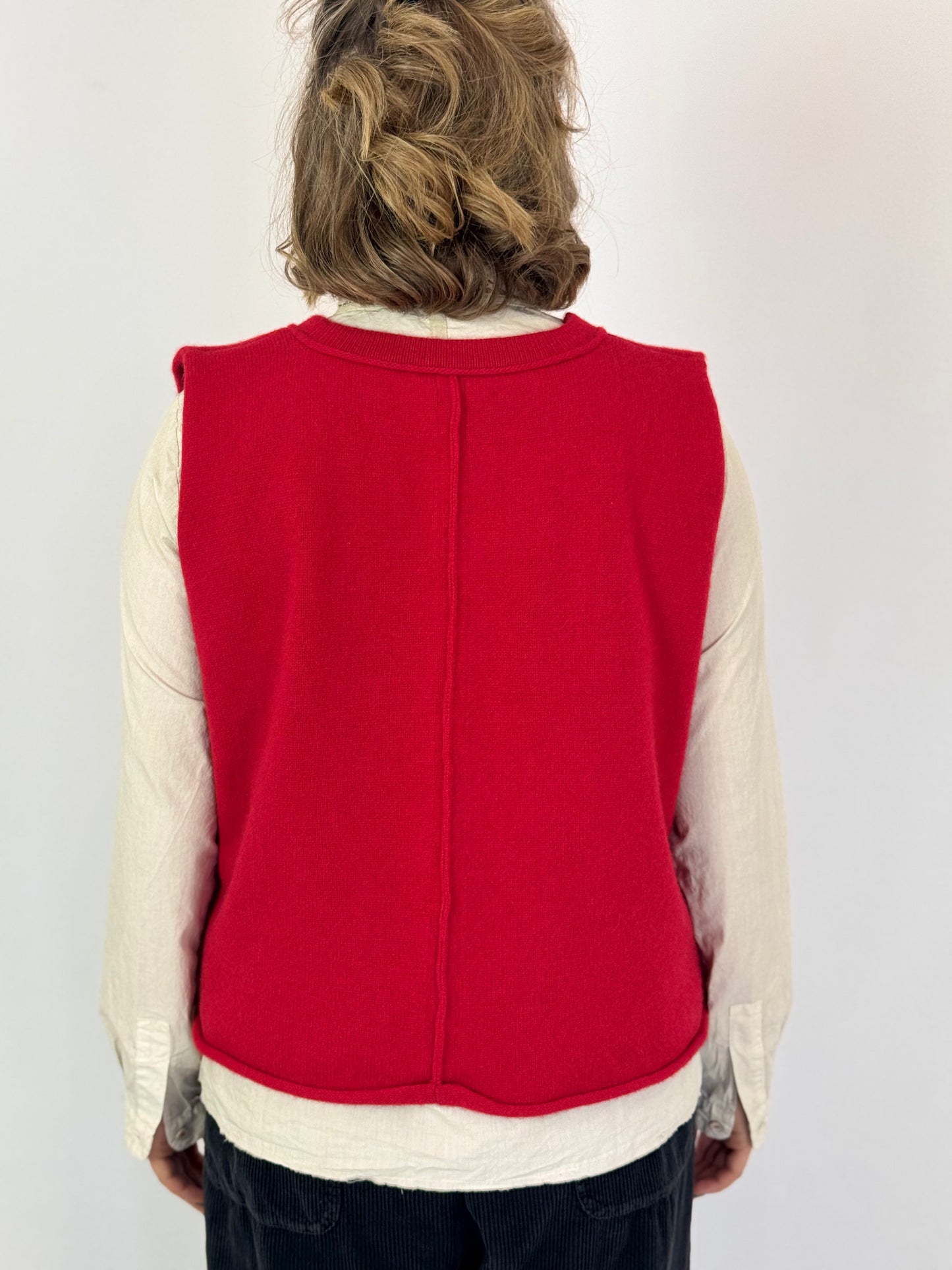 11Everything 02 Sleeveless Jumper Red