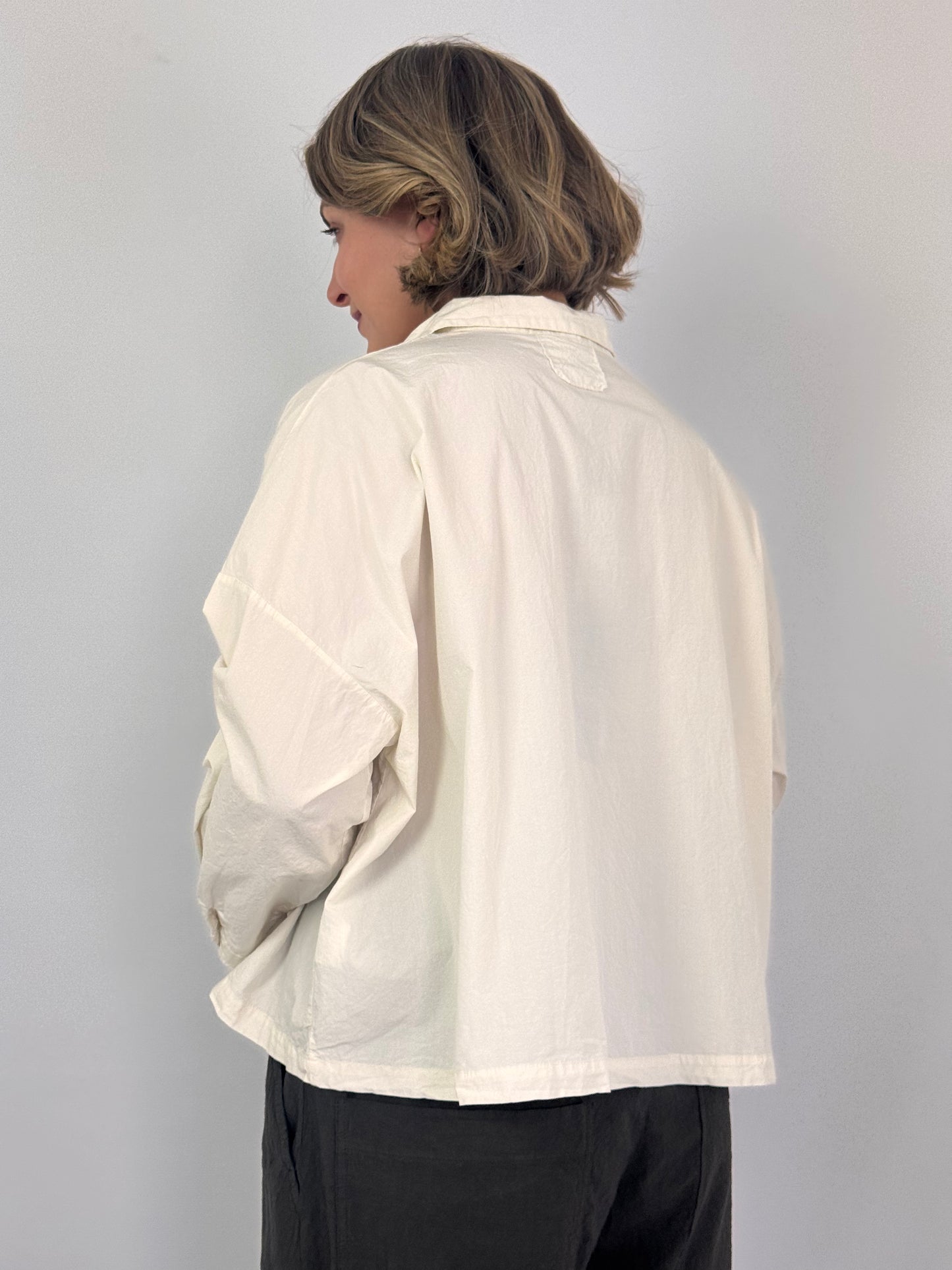 Aequamente 262 Shirt Chalk